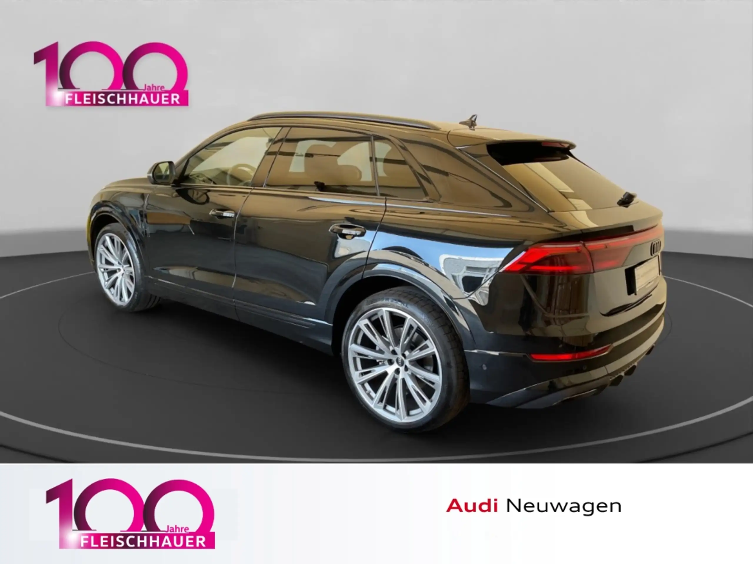 Audi - Q8