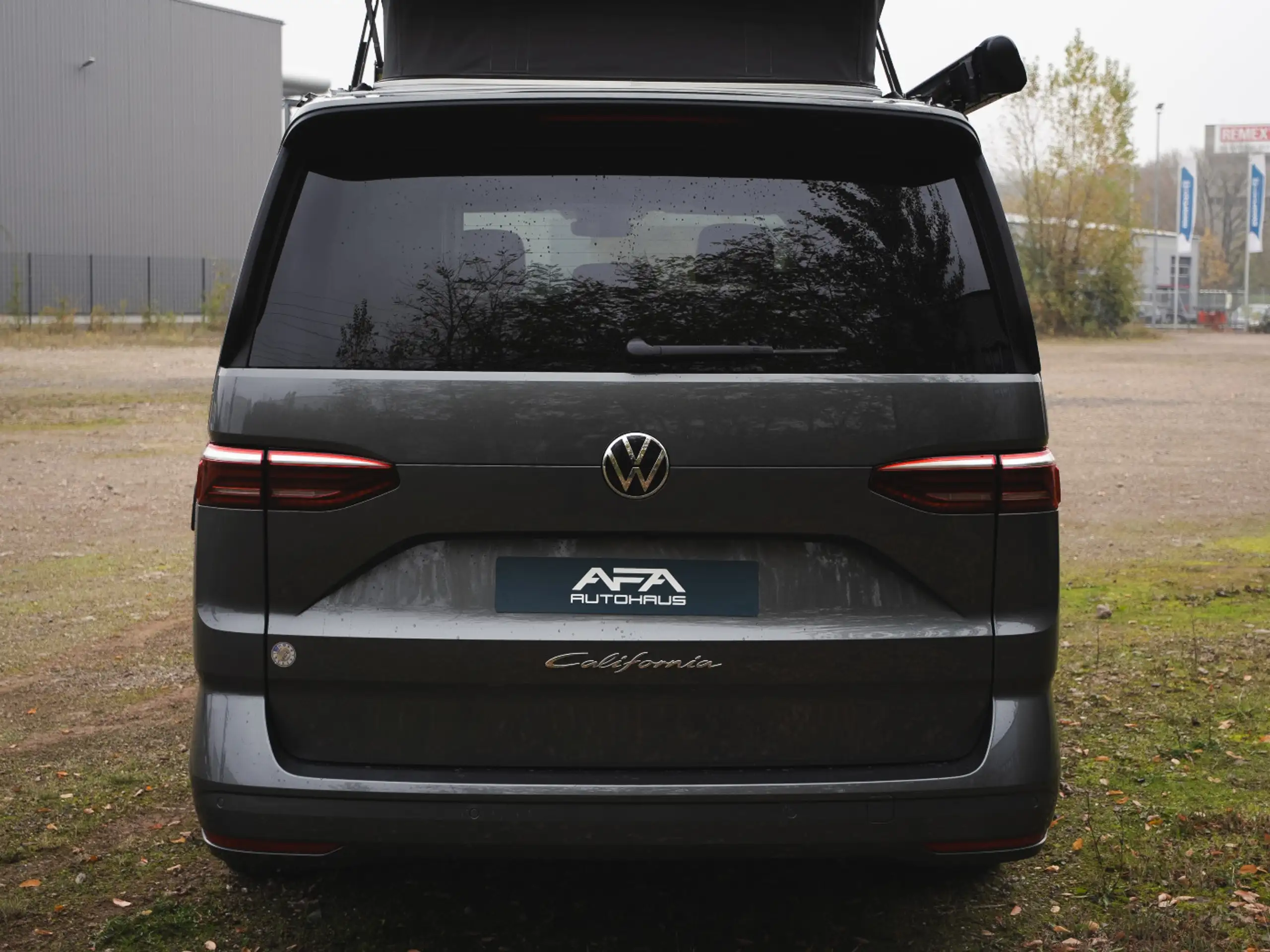 Volkswagen - T7 California