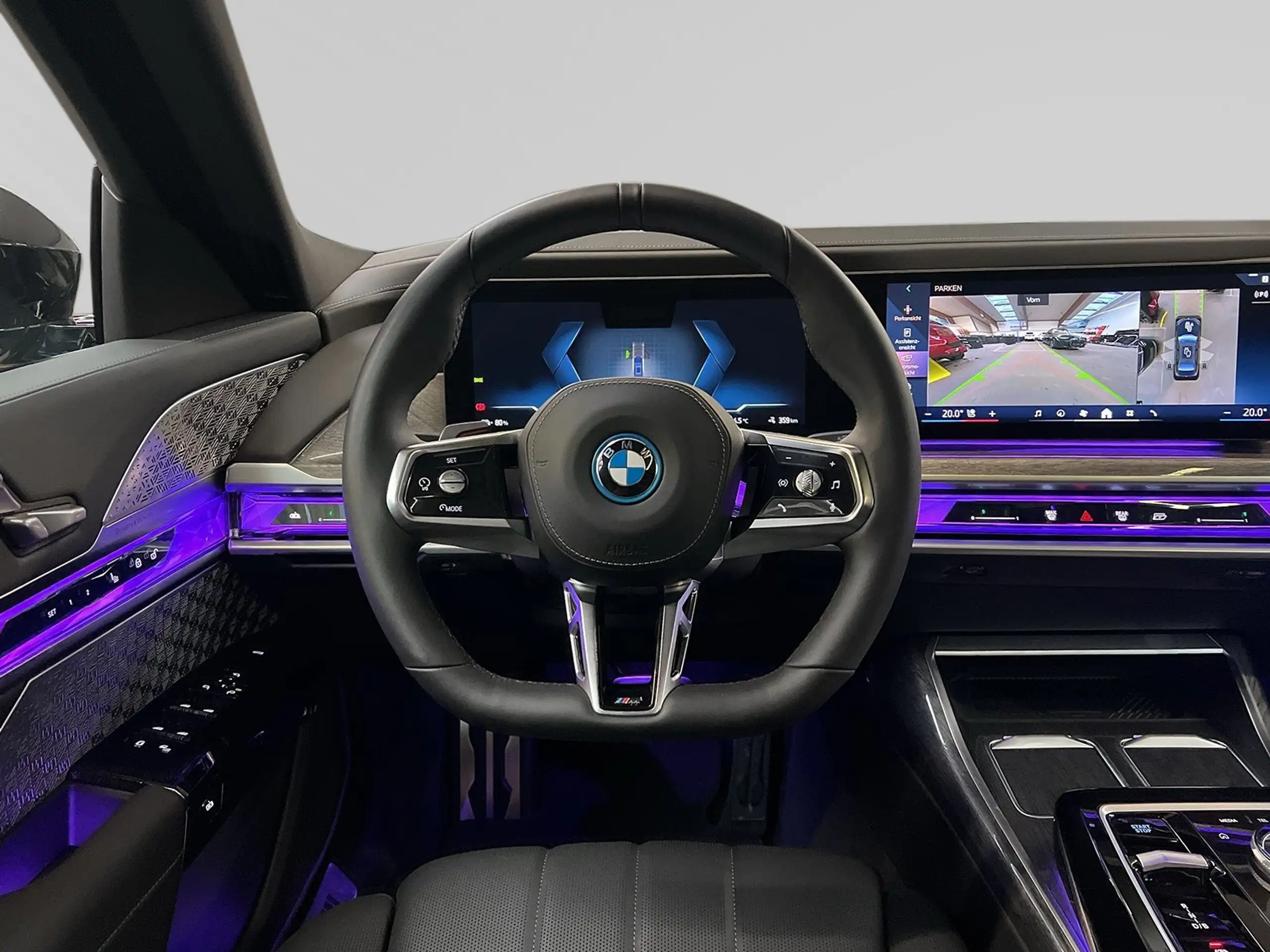 BMW - i7