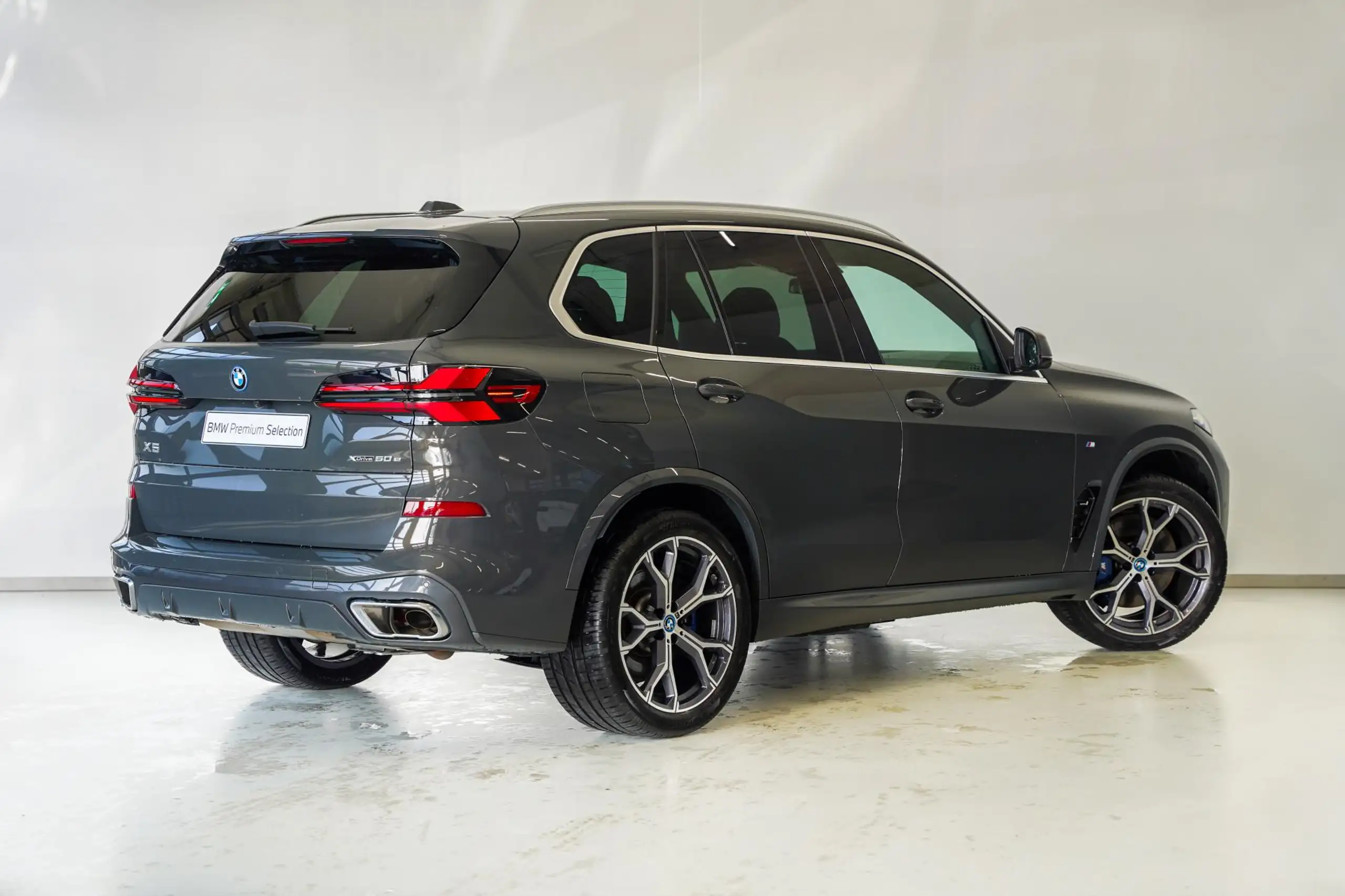 BMW - X5