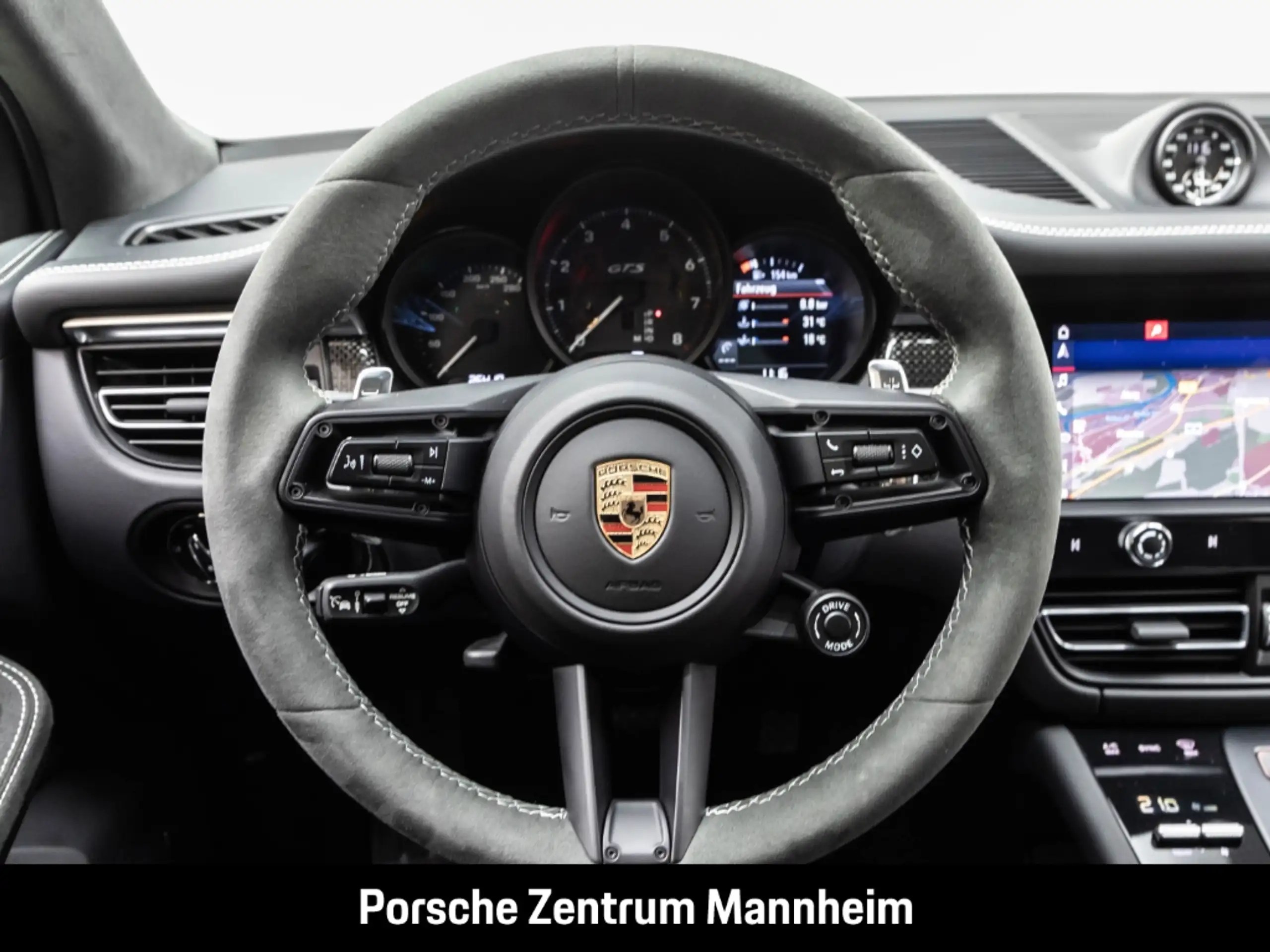 Porsche - Macan