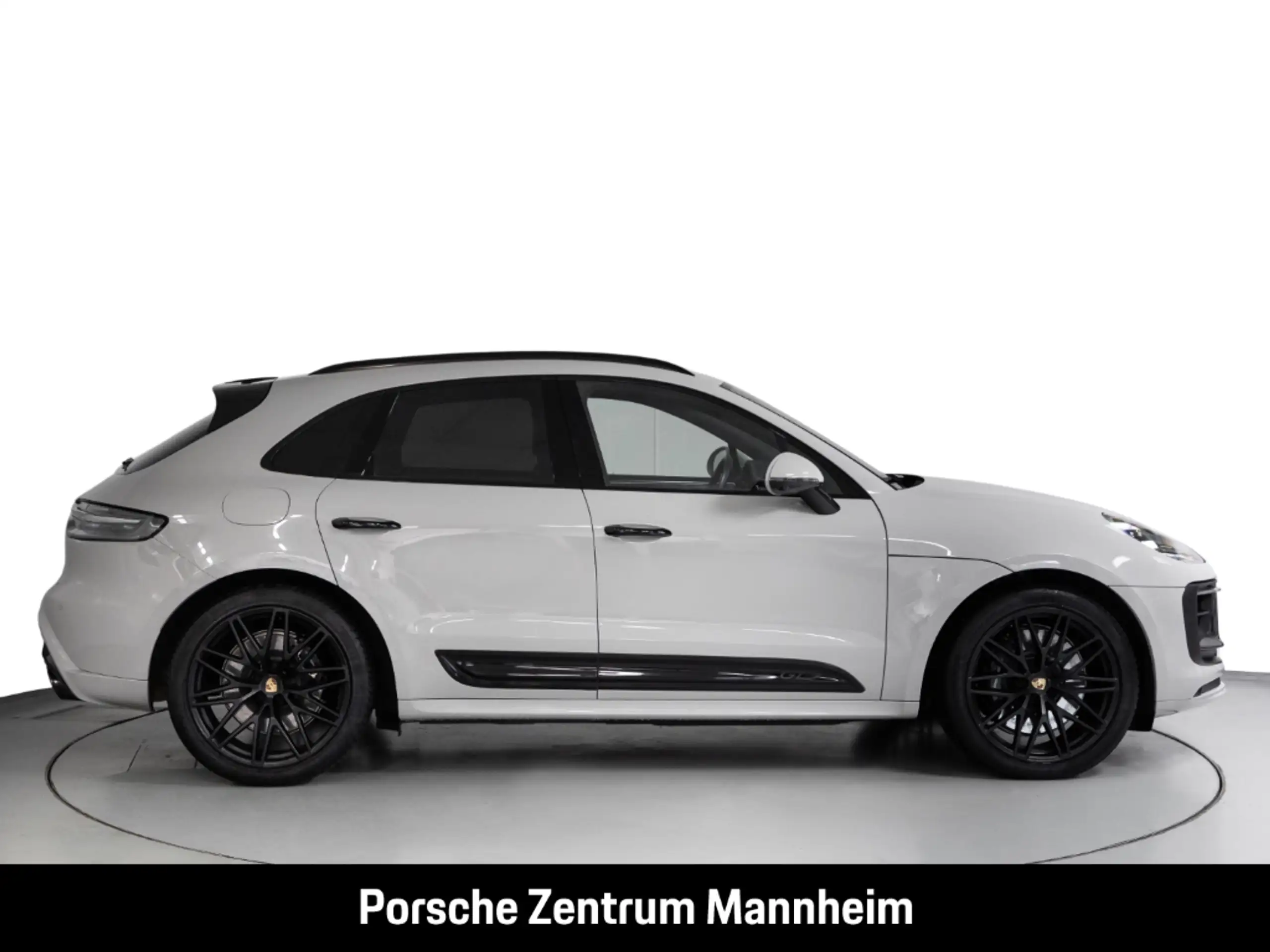 Porsche - Macan