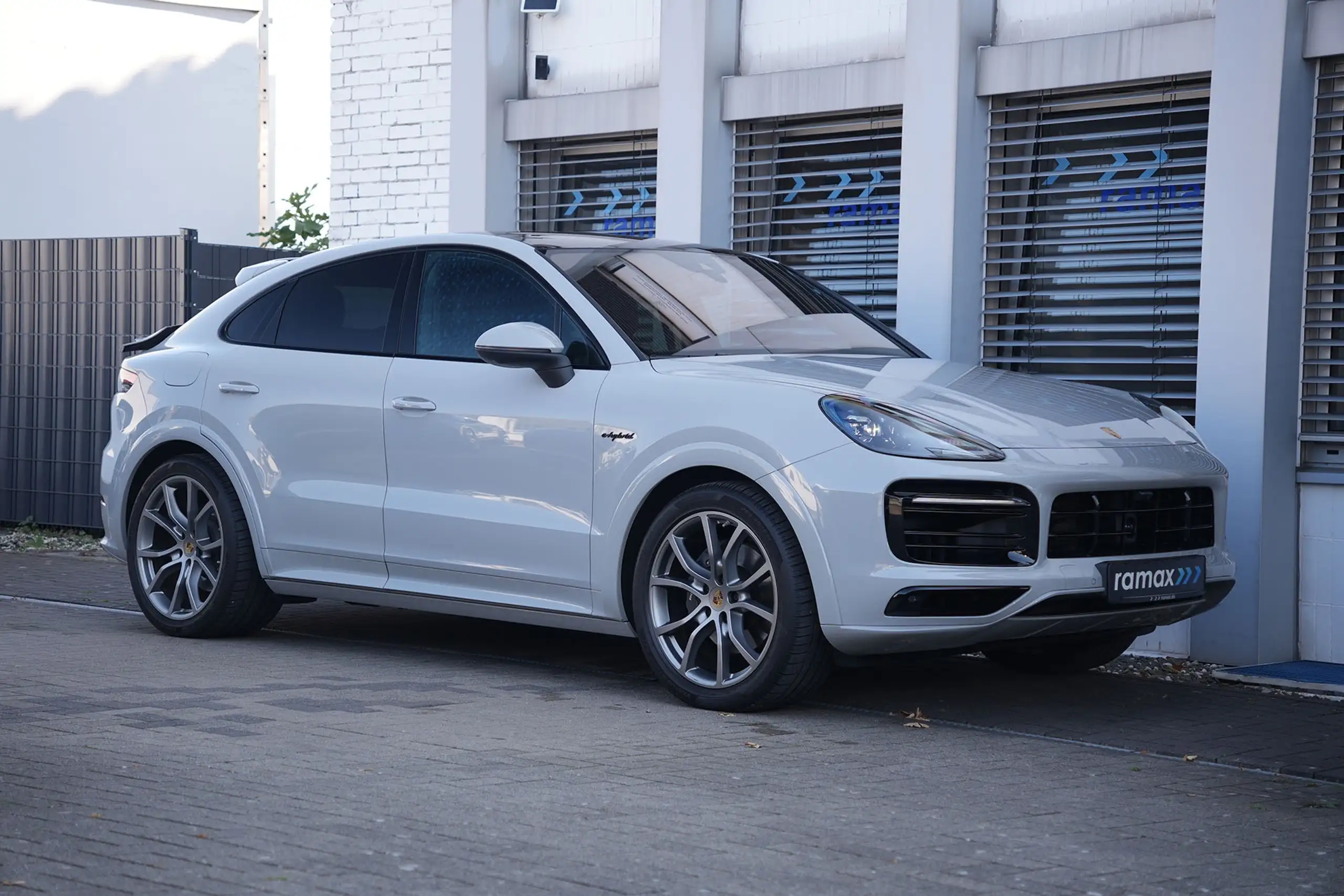 Porsche - Cayenne