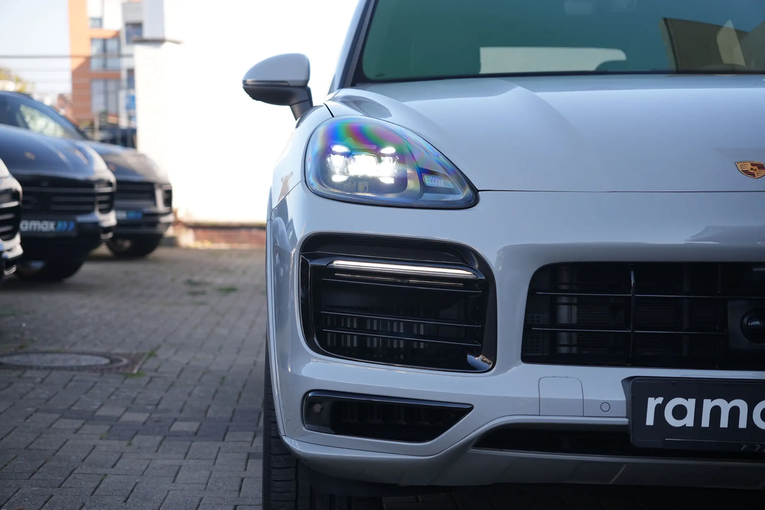 Porsche - Cayenne