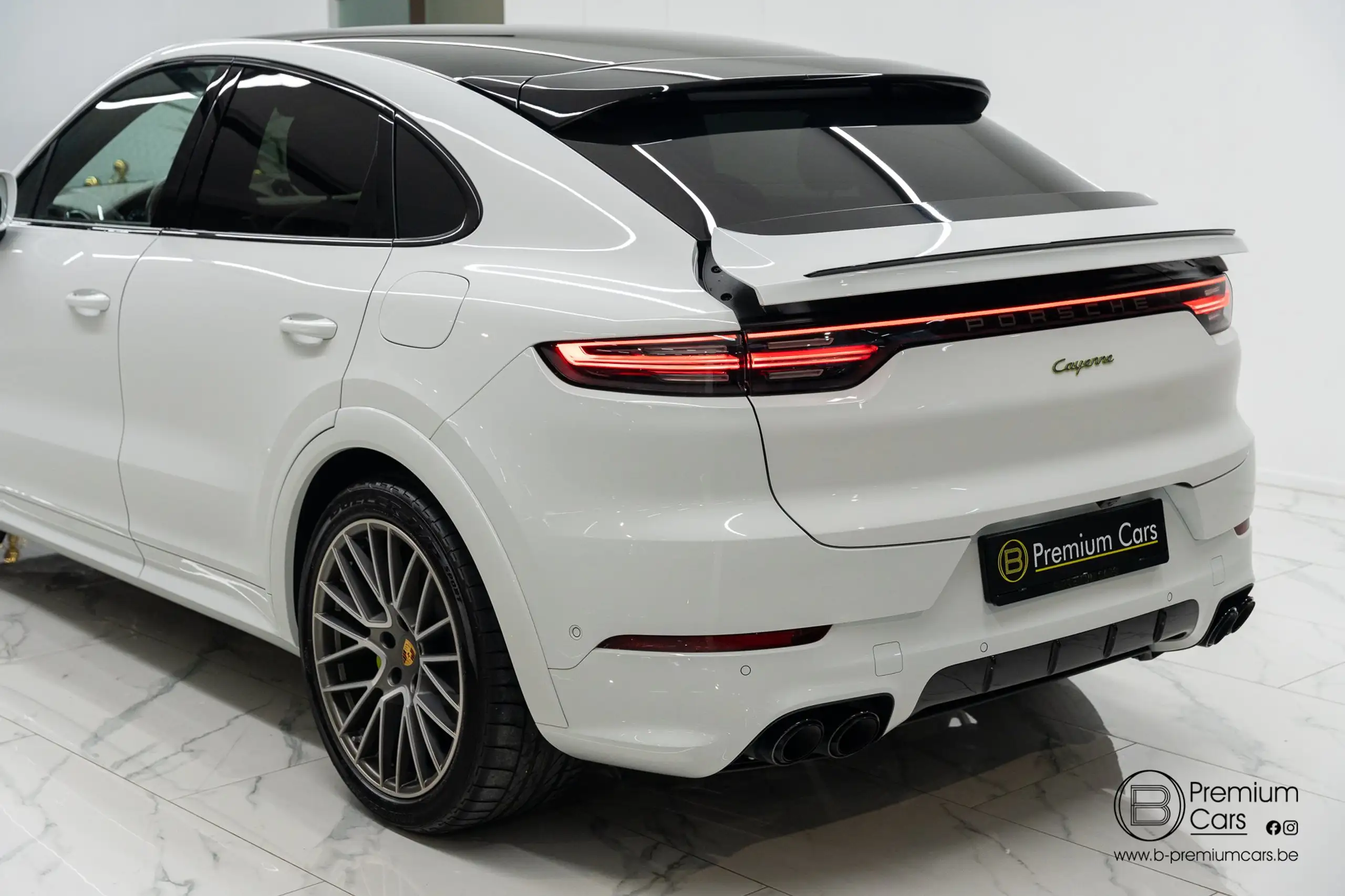 Porsche - Cayenne