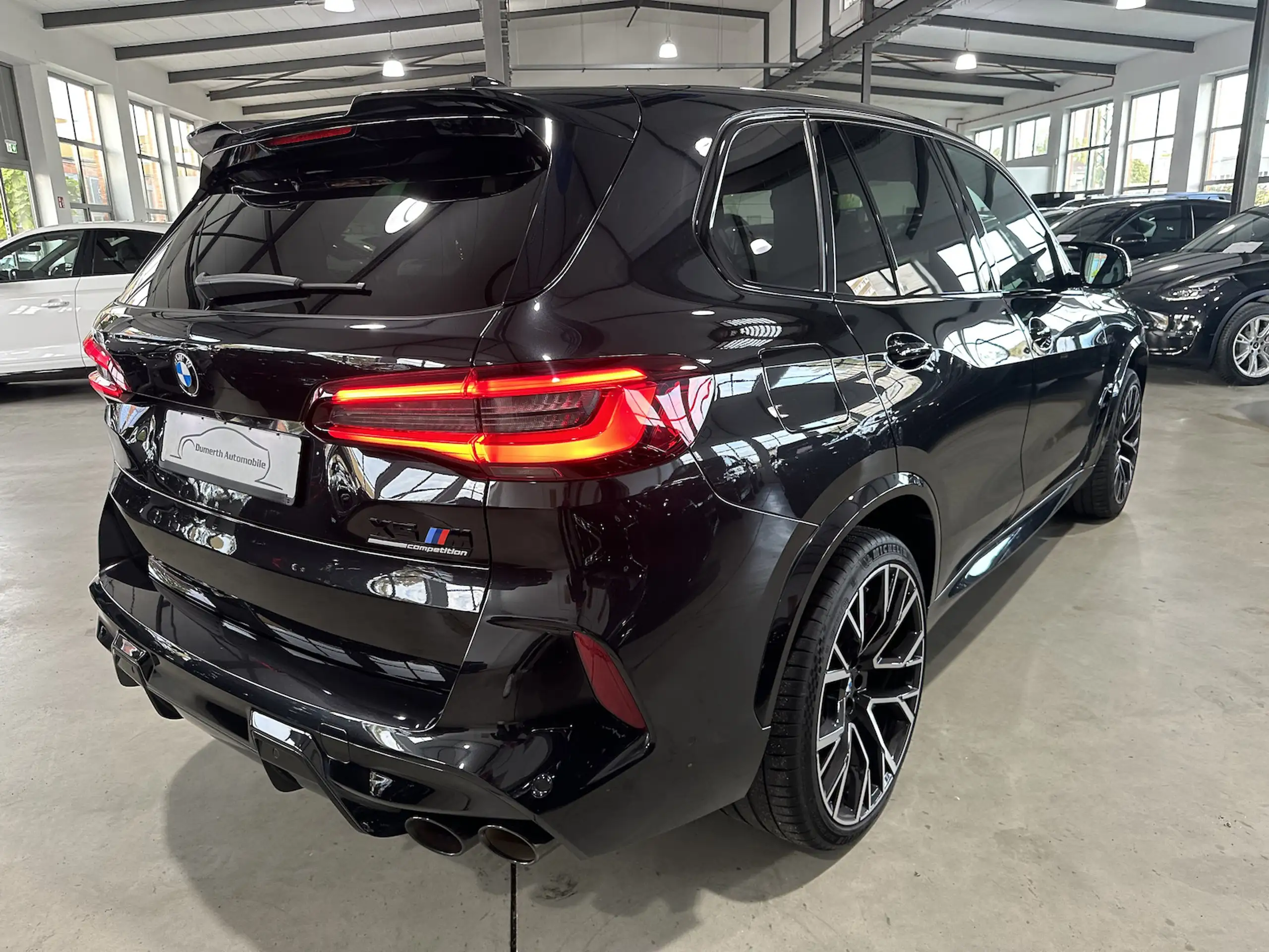 BMW - X5 M