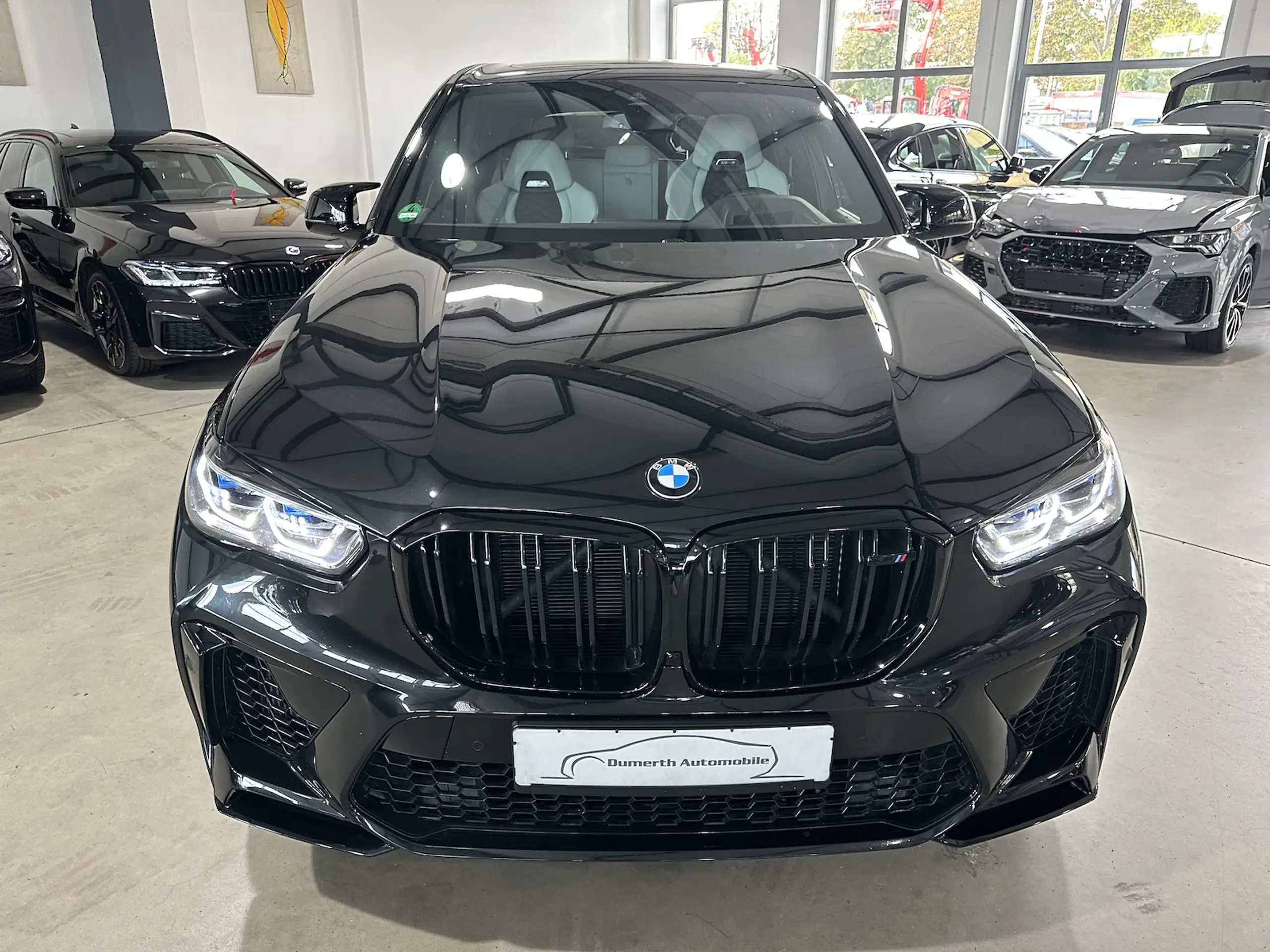 BMW - X5 M