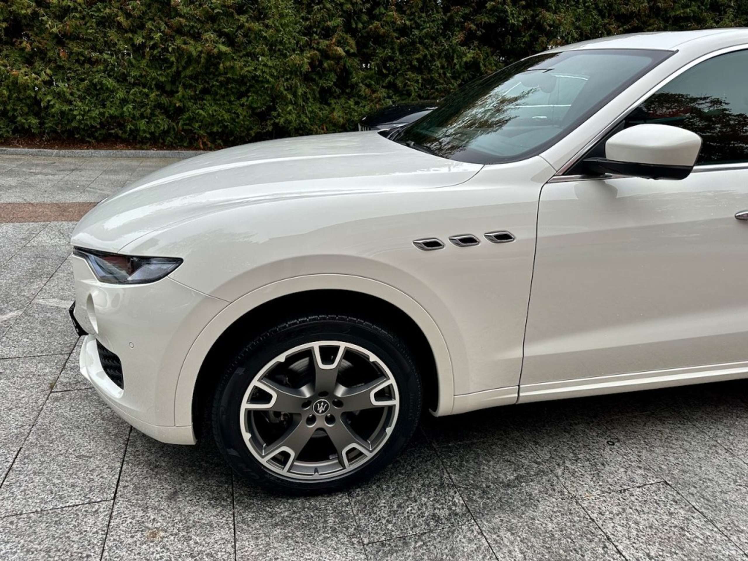 Maserati - Levante