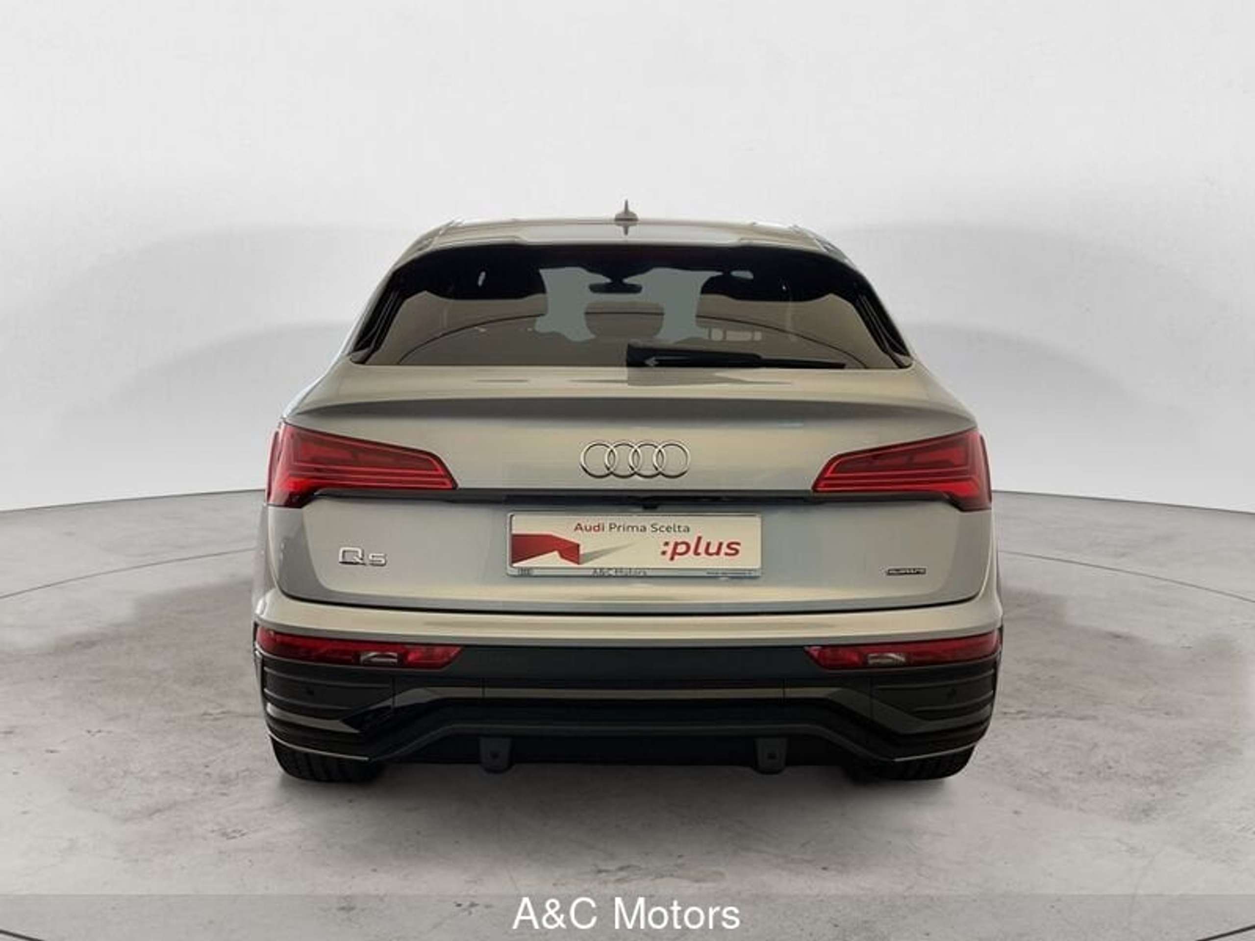 Audi - Q5