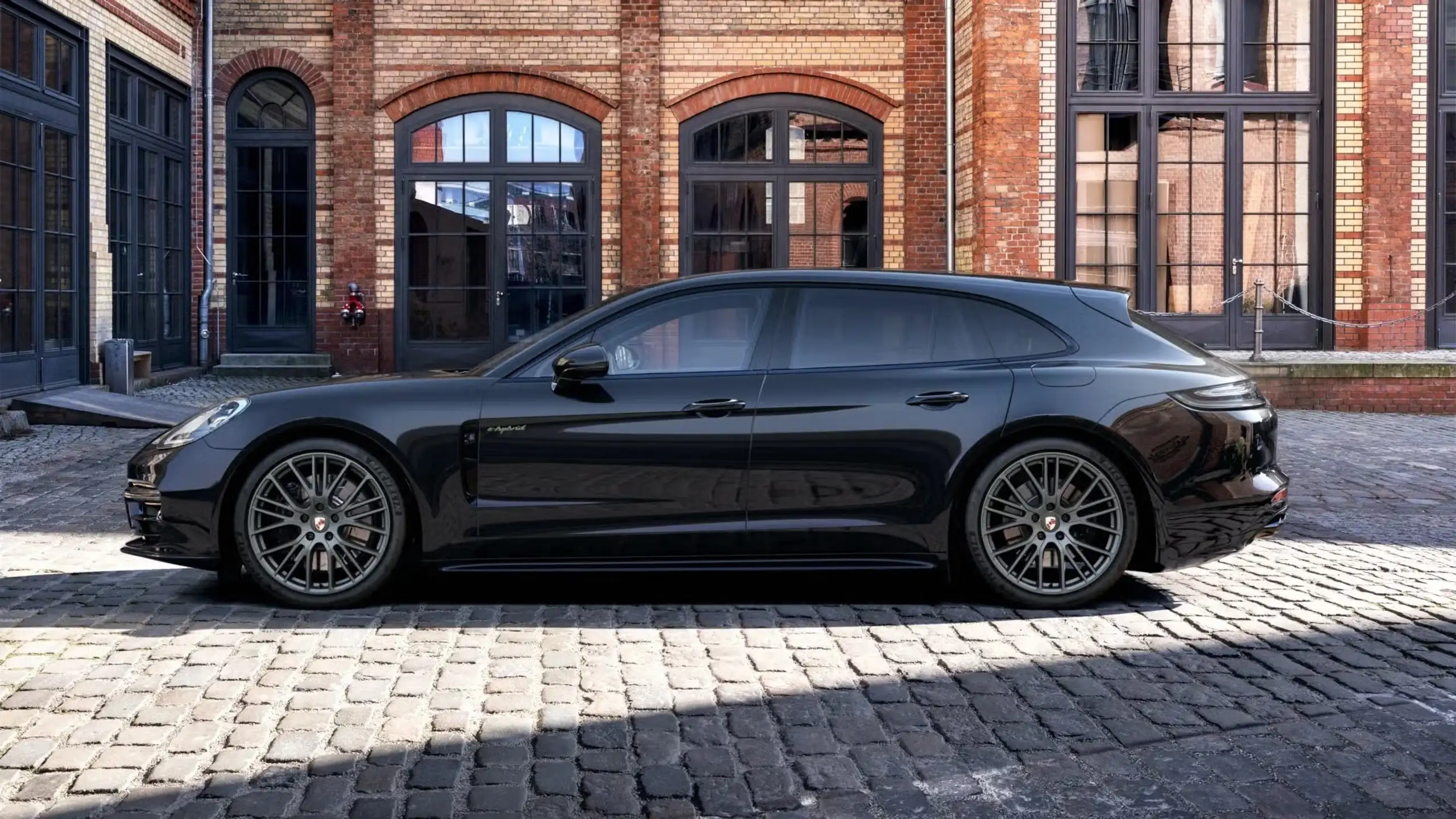 Porsche - Panamera