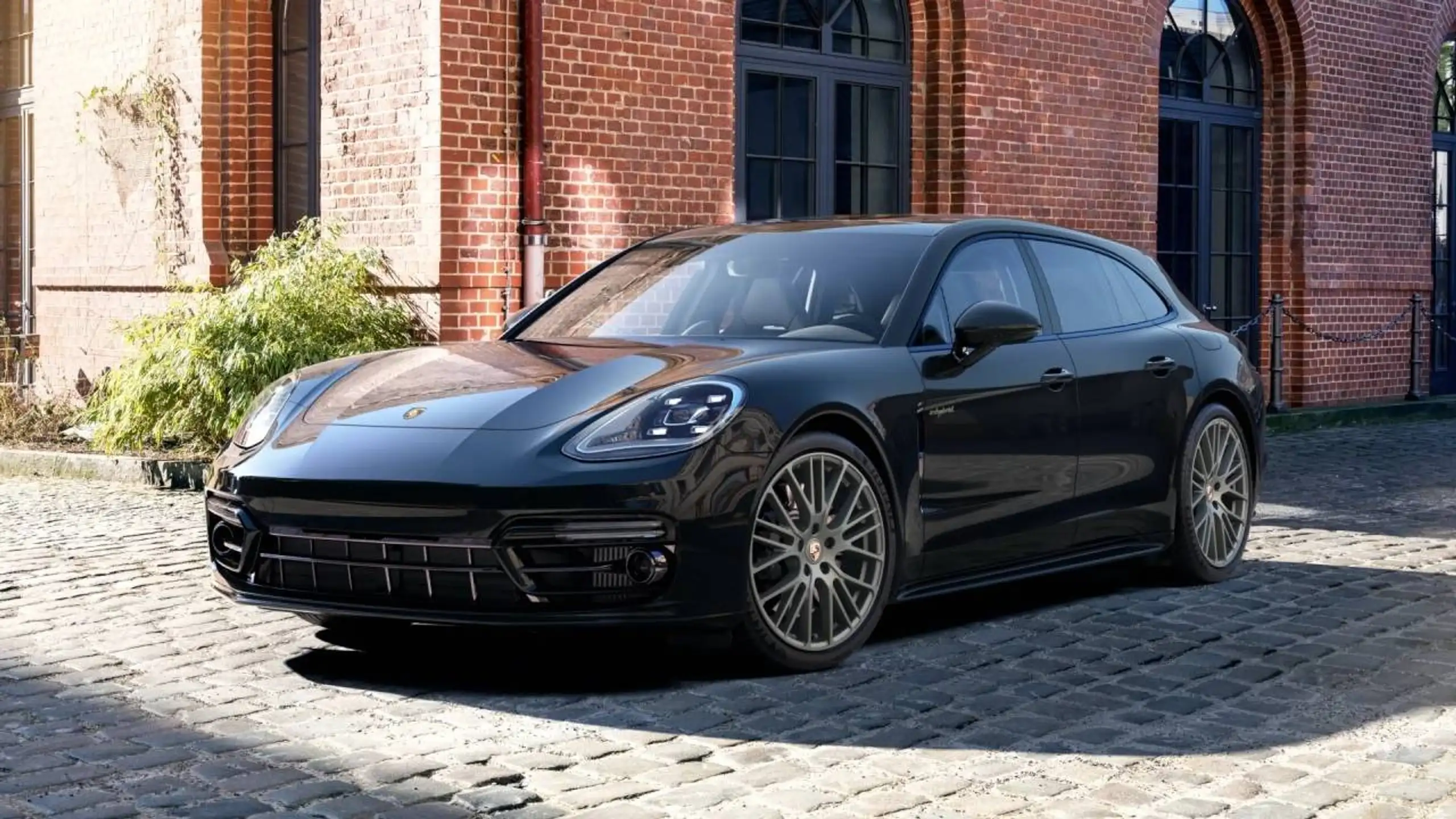 Porsche - Panamera