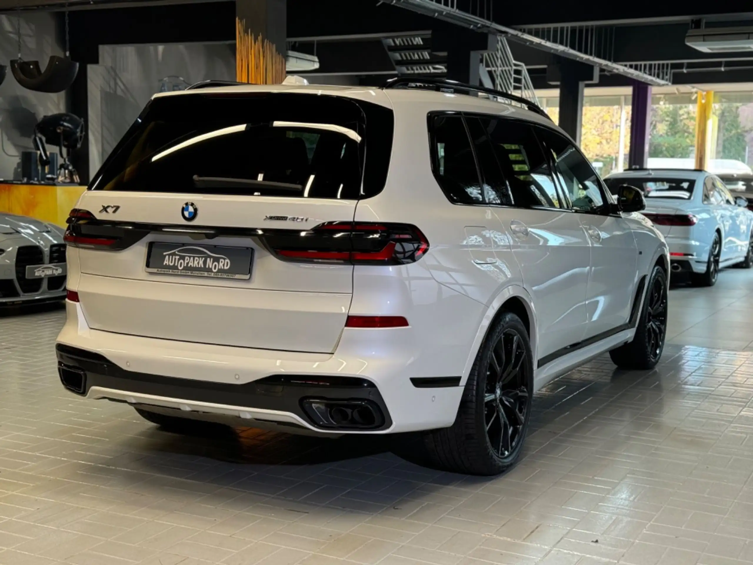 BMW - X7