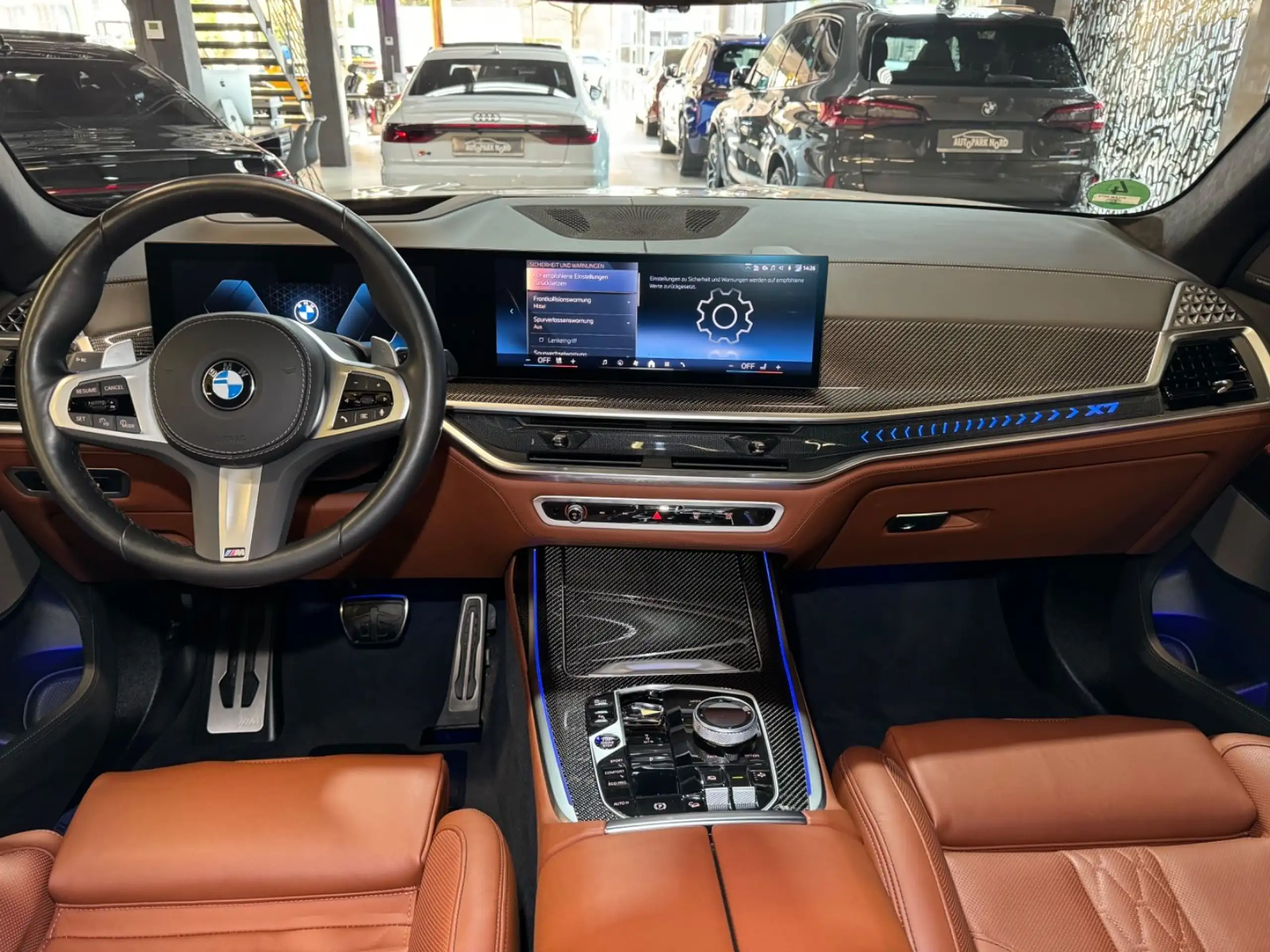 BMW - X7