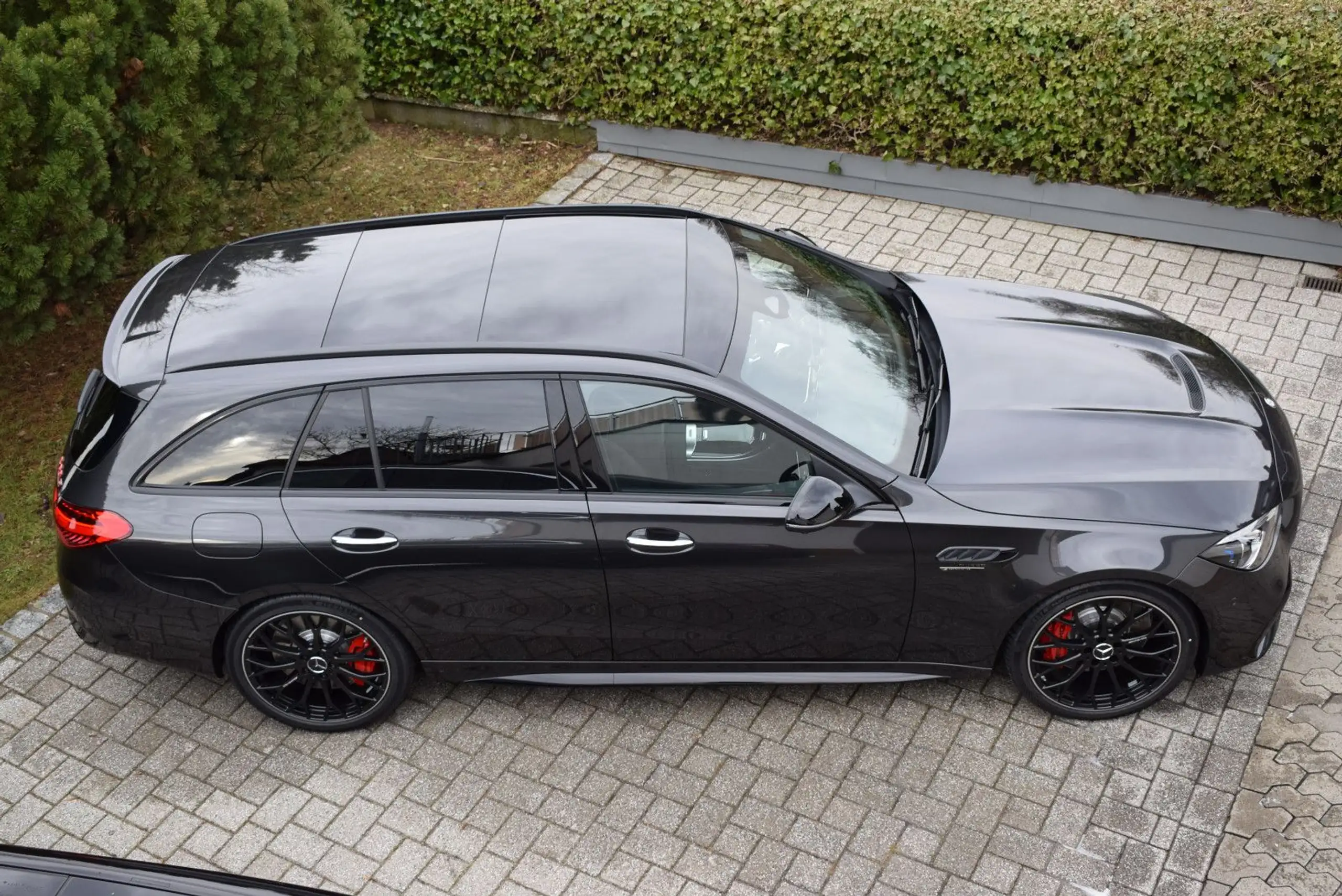 Mercedes-Benz - C 63 AMG