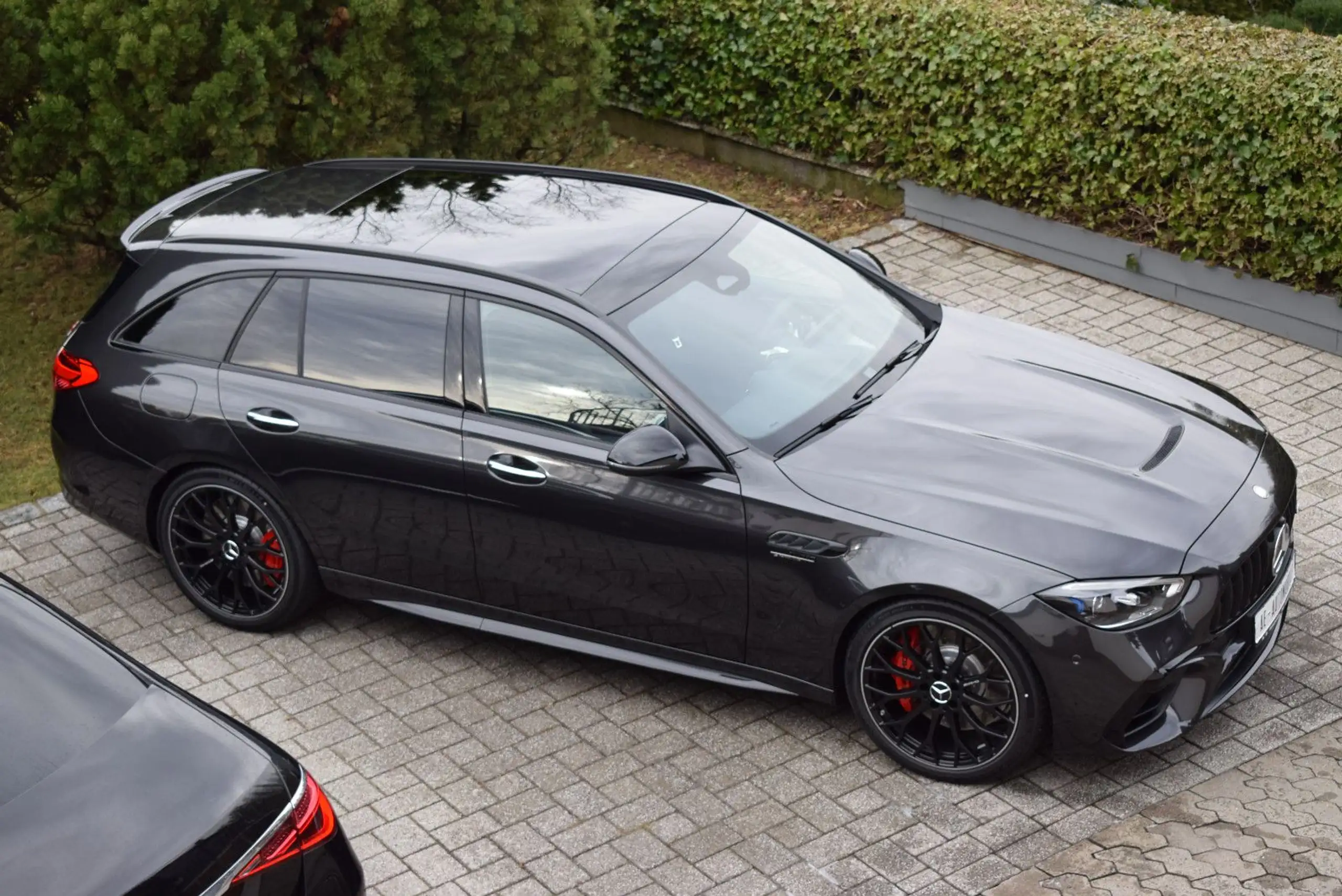 Mercedes-Benz - C 63 AMG