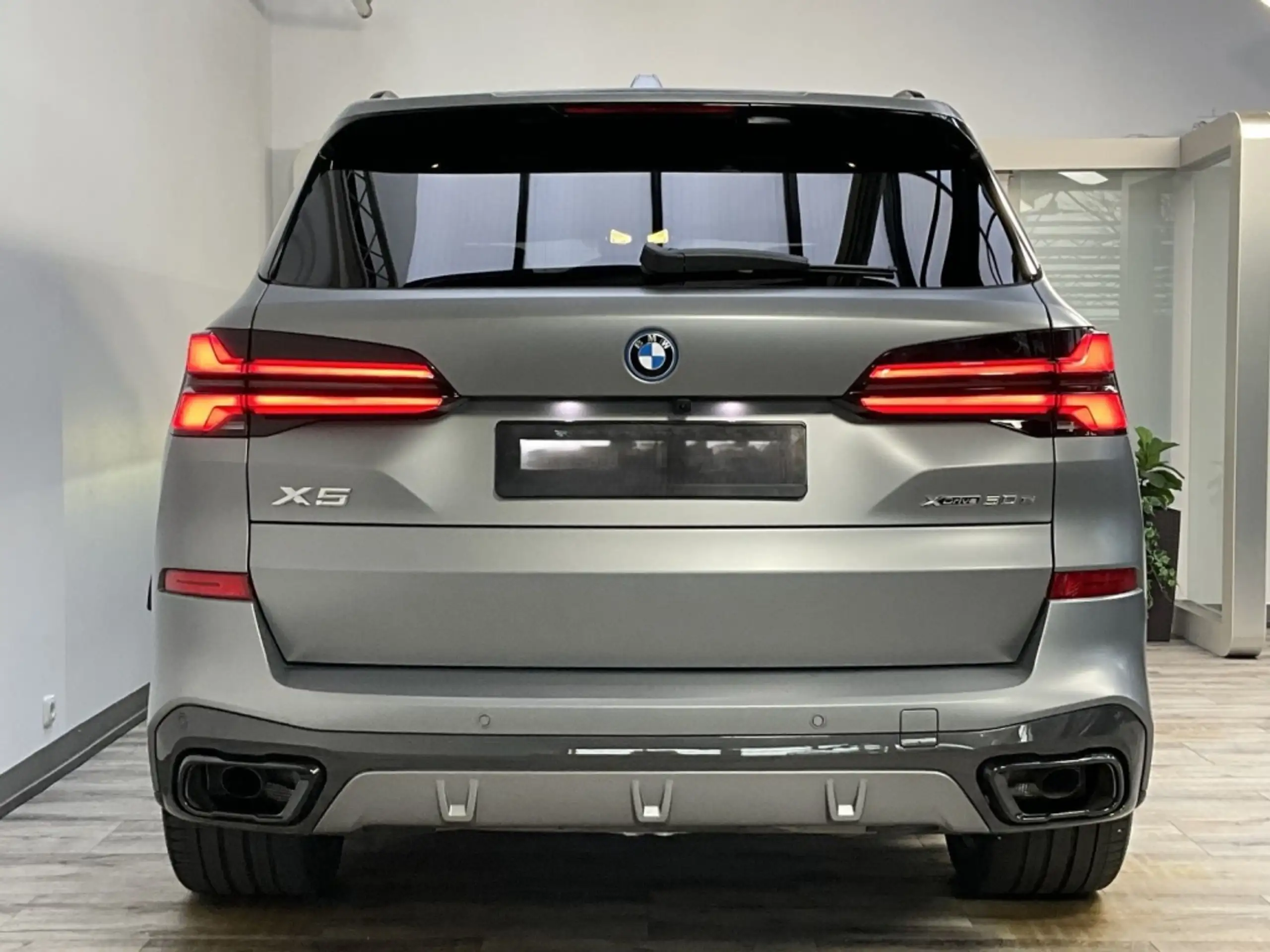 BMW - X5