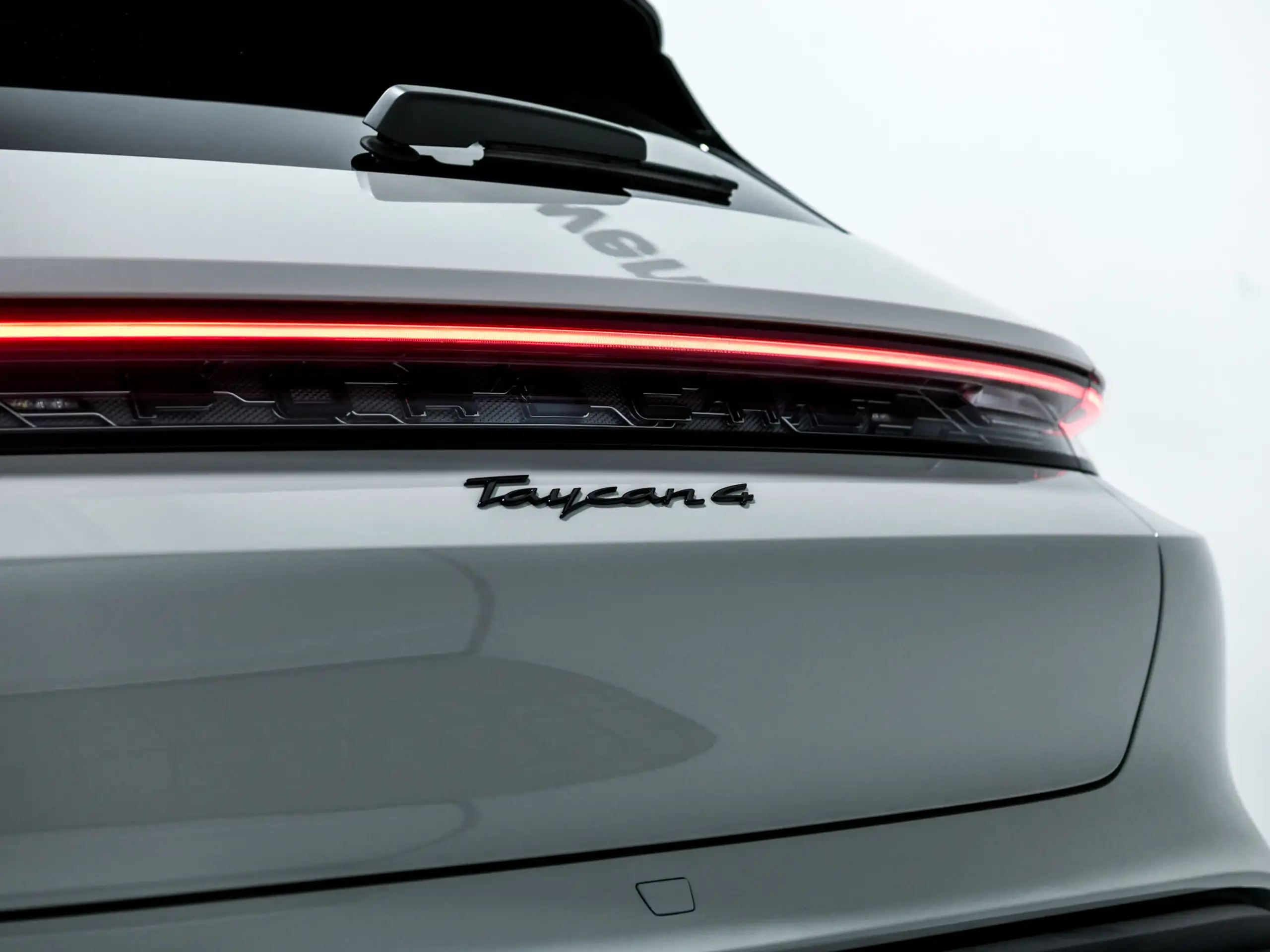 Porsche - Taycan