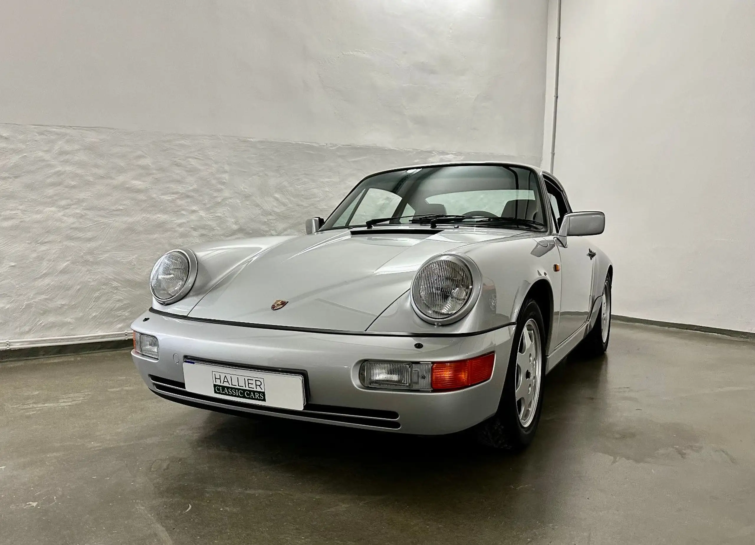 Porsche - 964