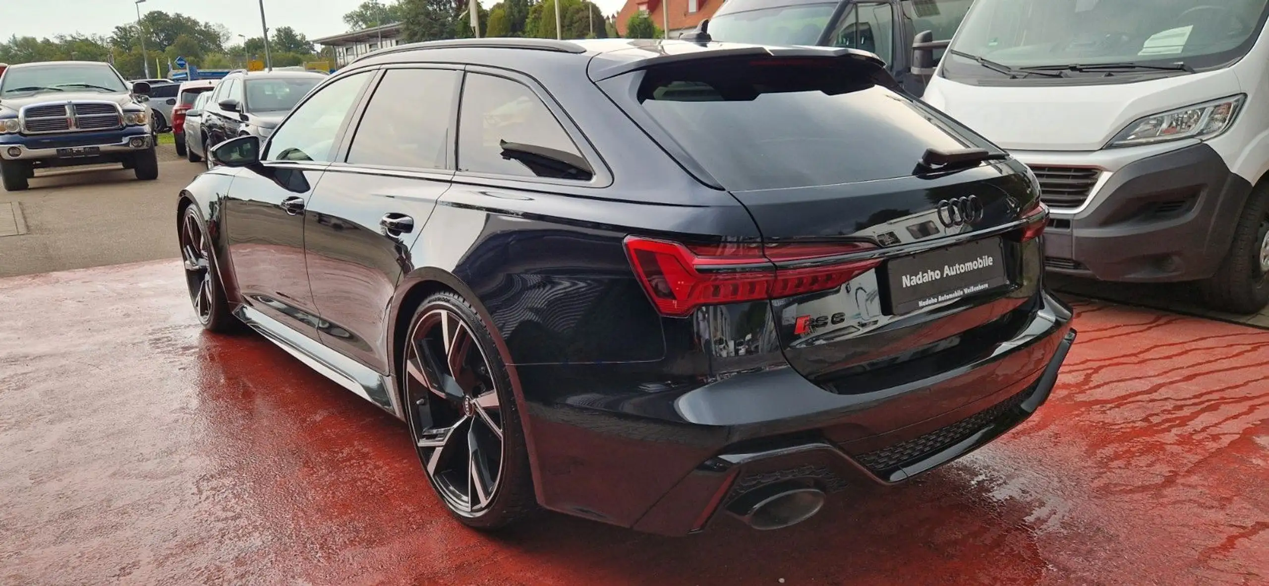 Audi - RS6