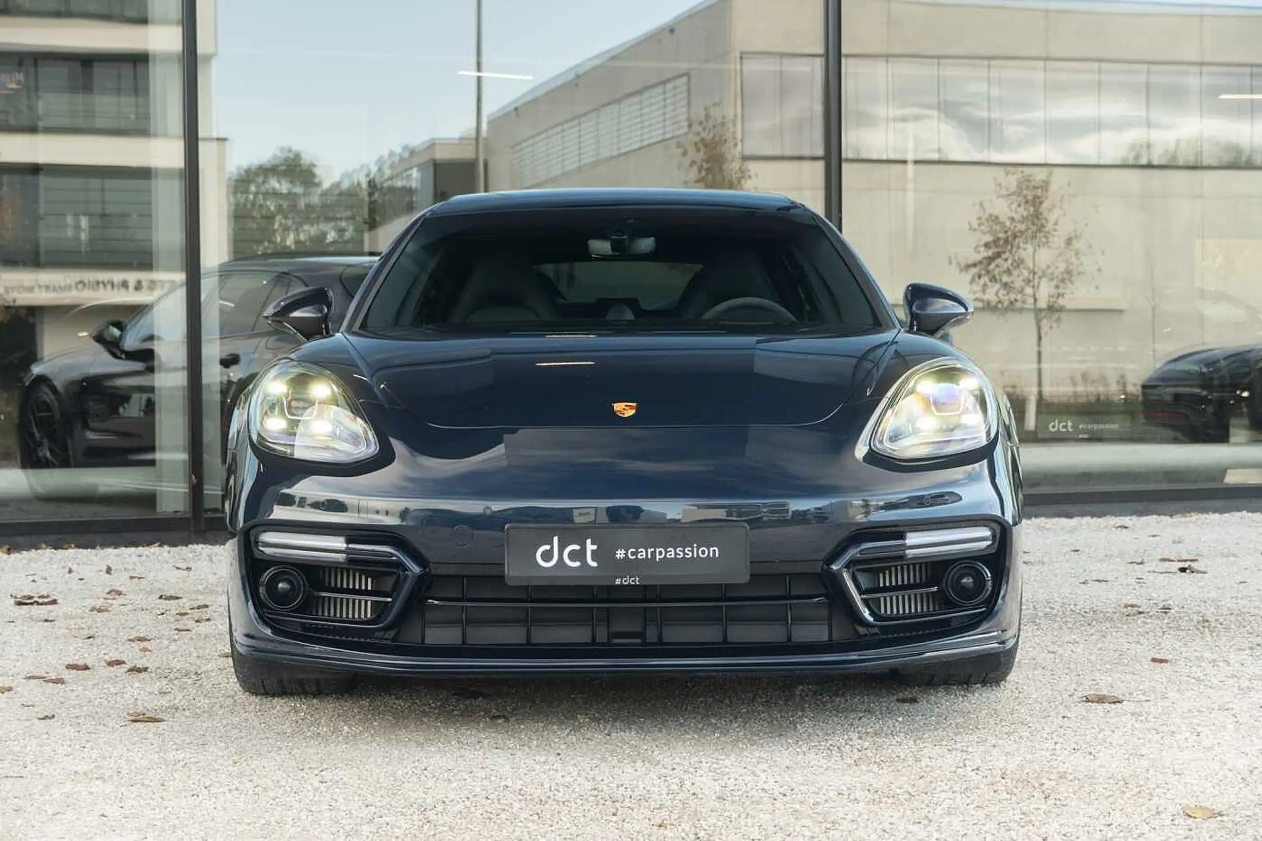 Porsche - Panamera