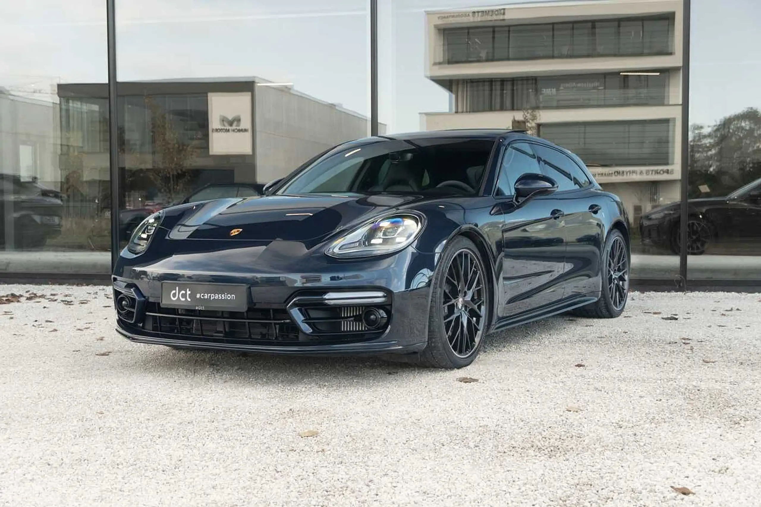 Porsche - Panamera