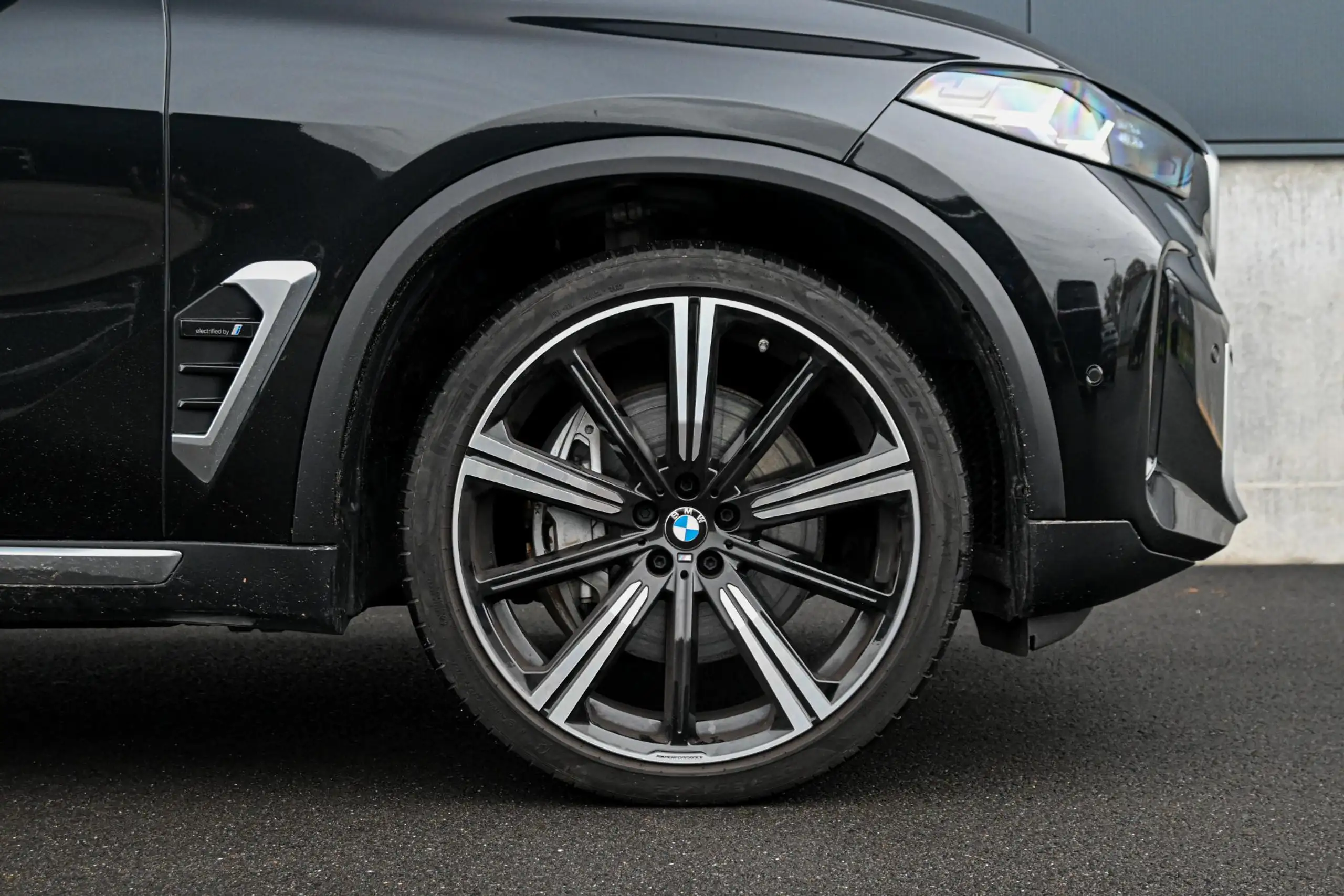 BMW - X5