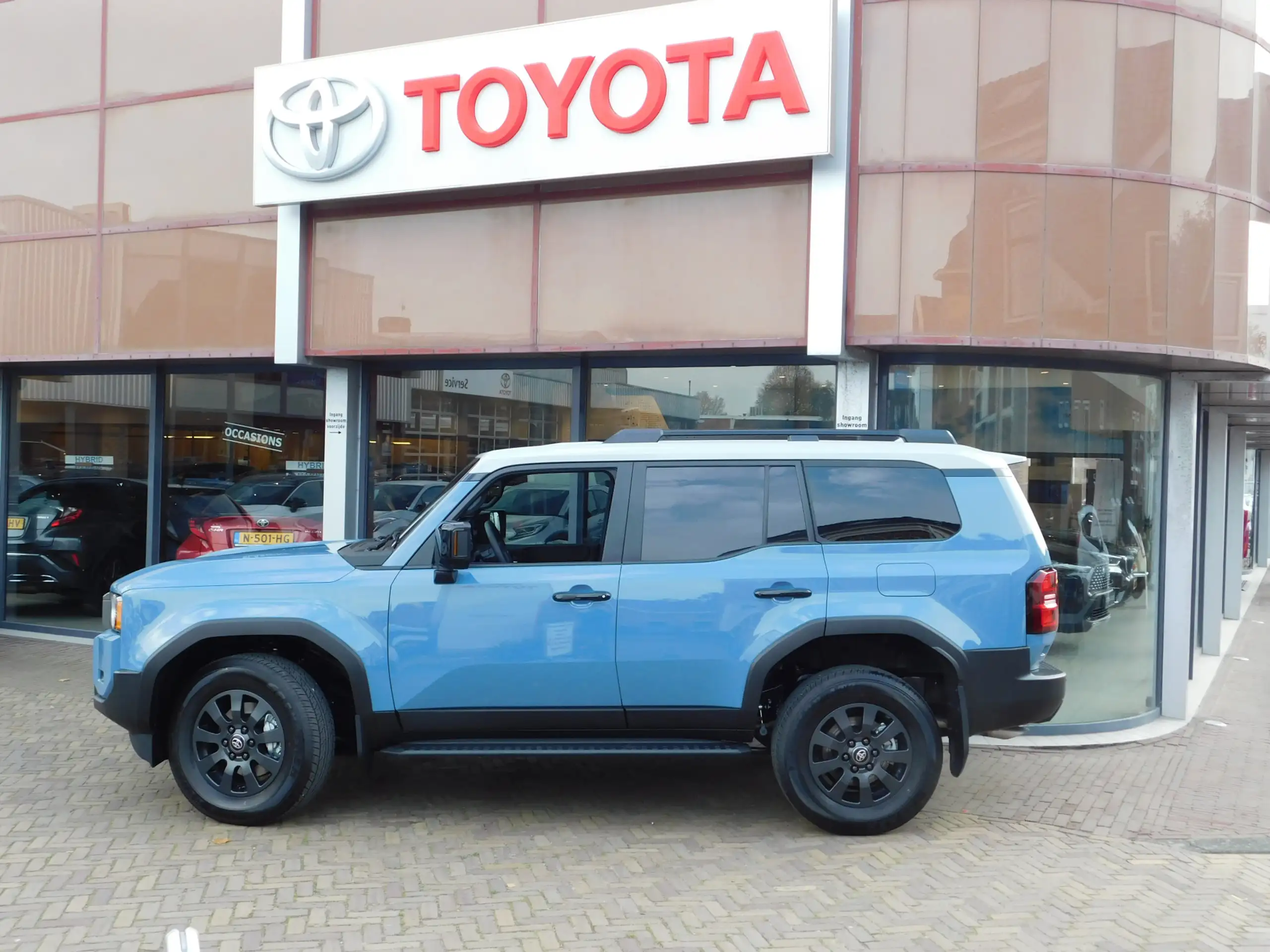 Toyota - Land Cruiser