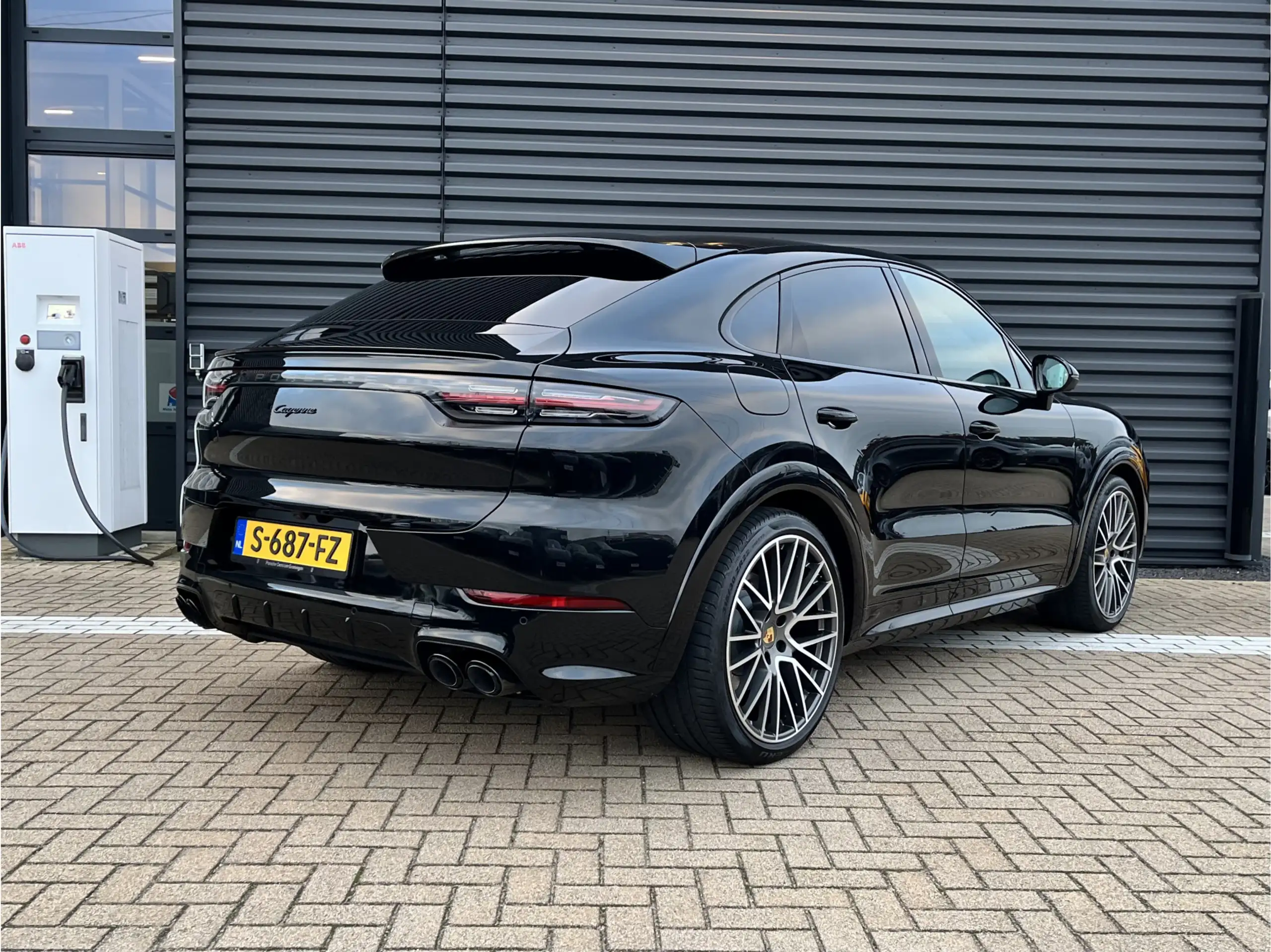 Porsche - Cayenne