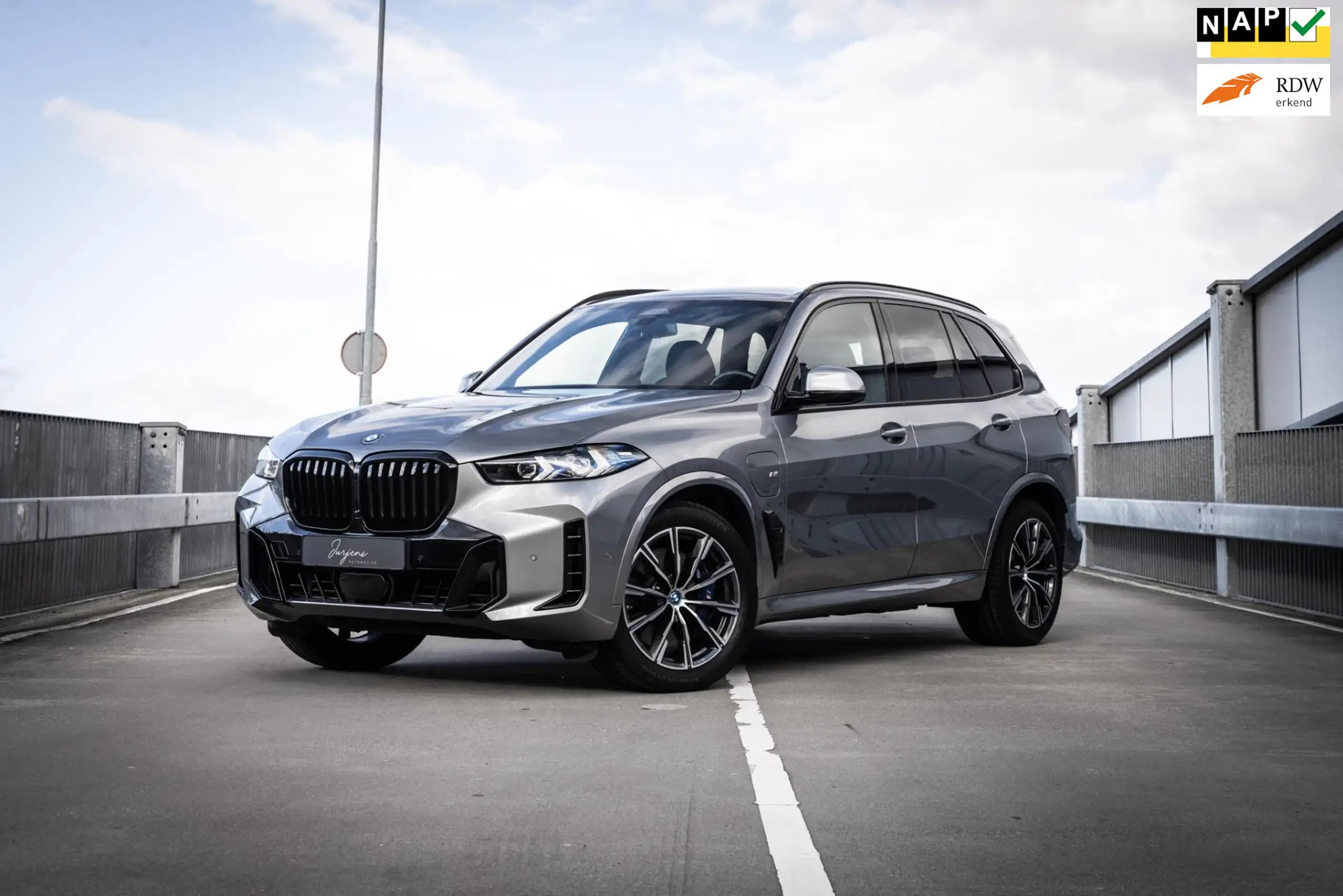 BMW - X5