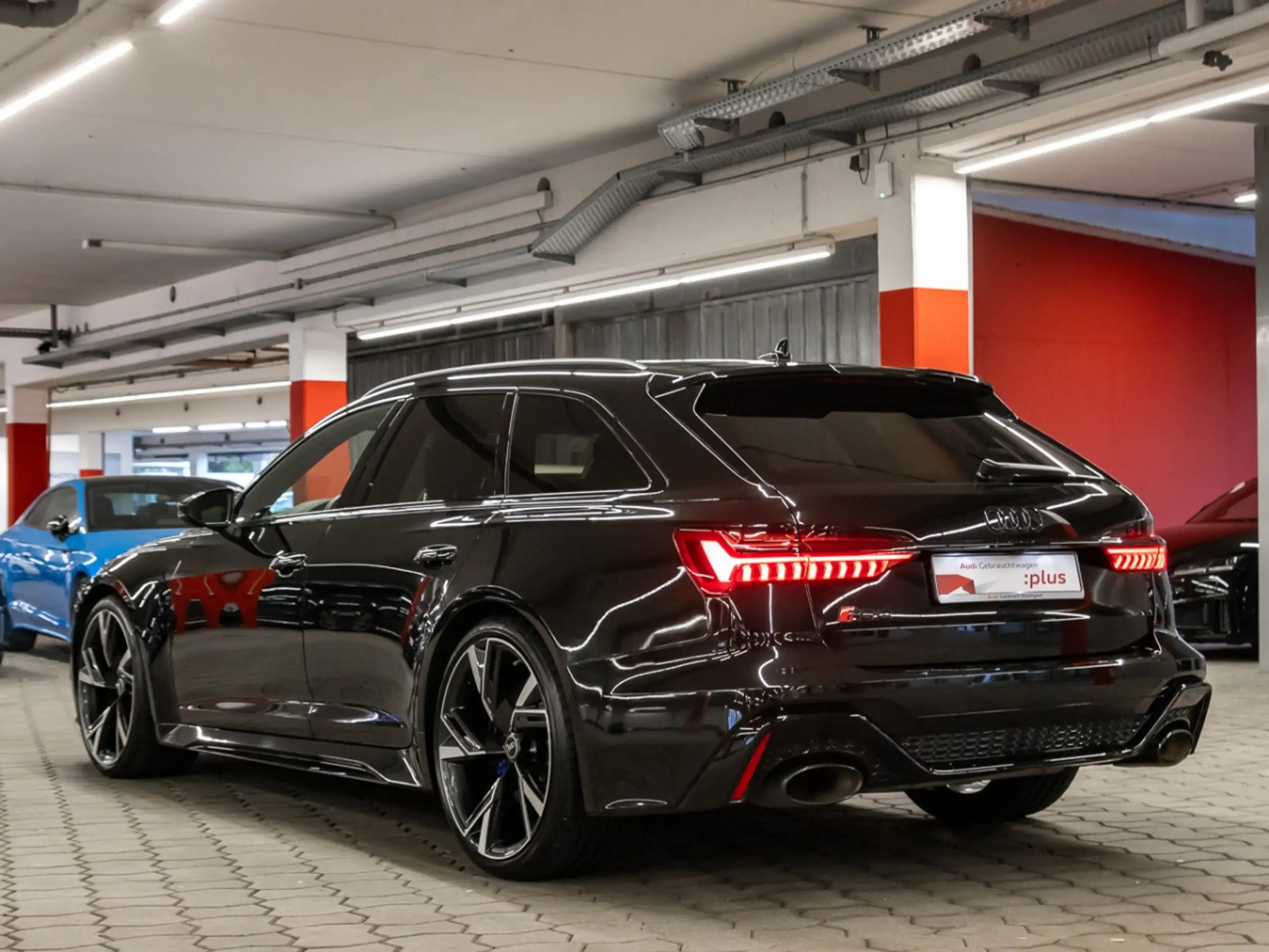 Audi - RS6