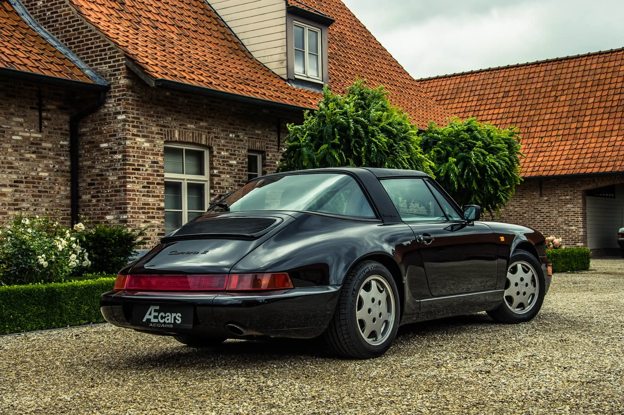 Porsche - 964