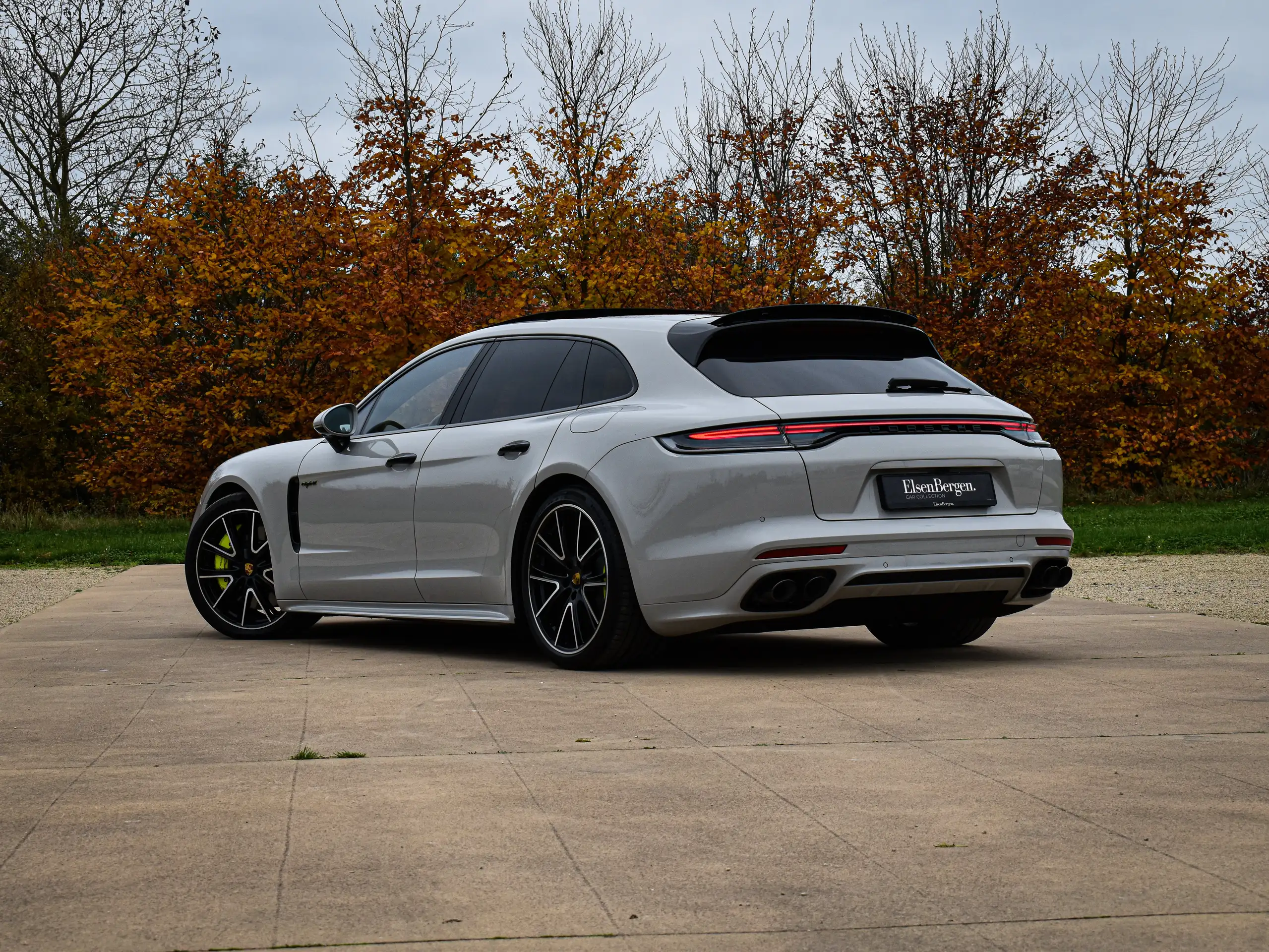 Porsche - Panamera