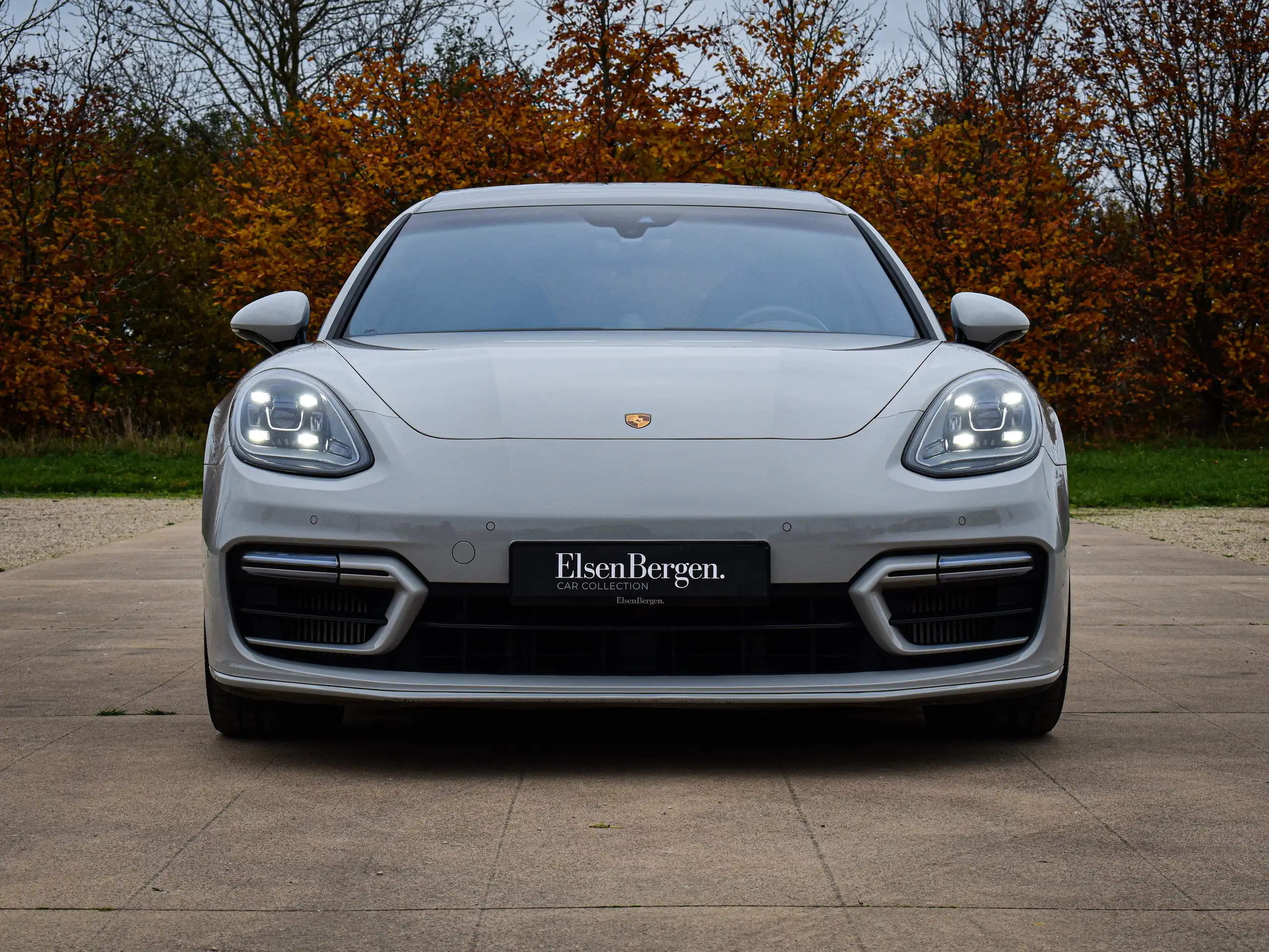 Porsche - Panamera