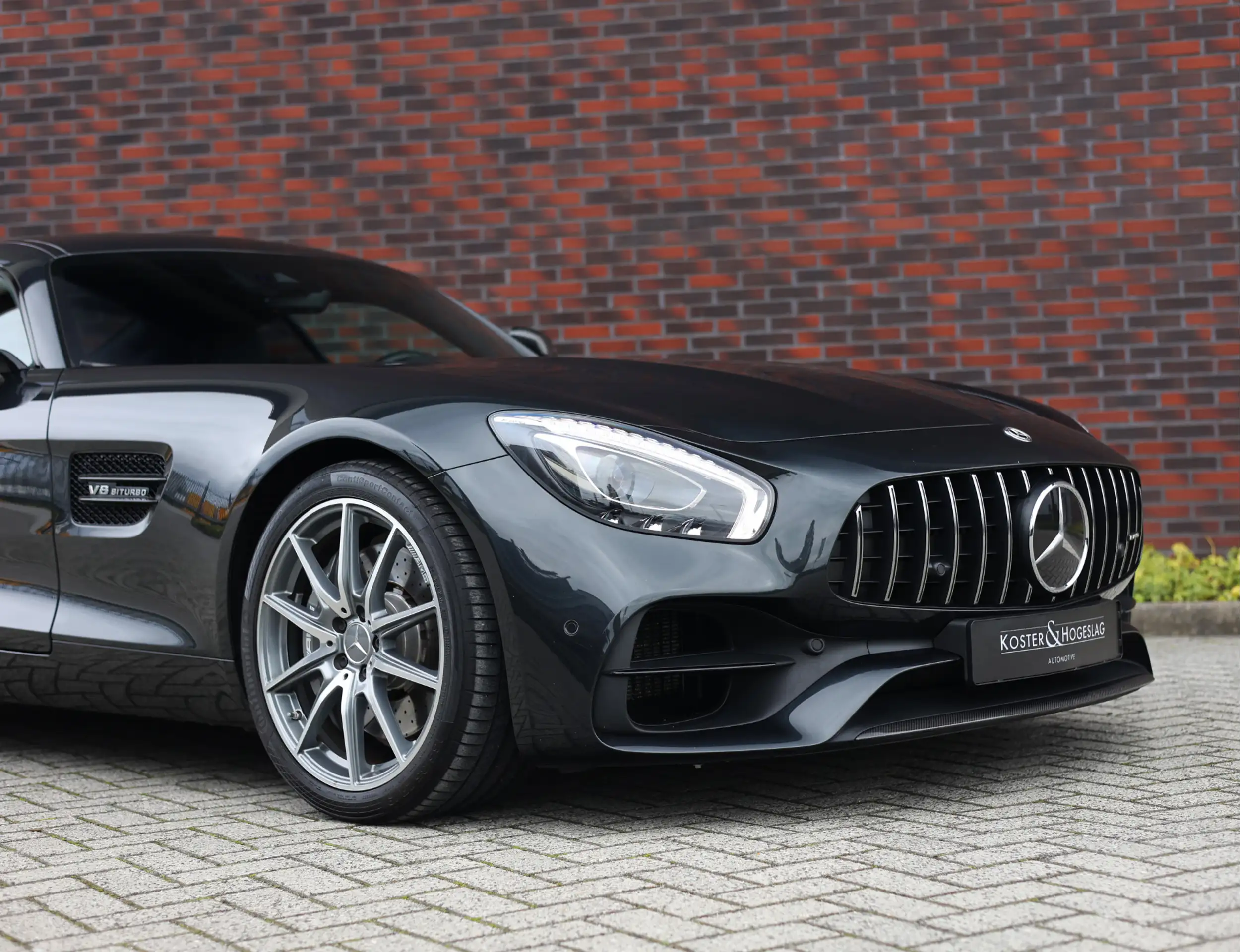 Mercedes-Benz - AMG GT