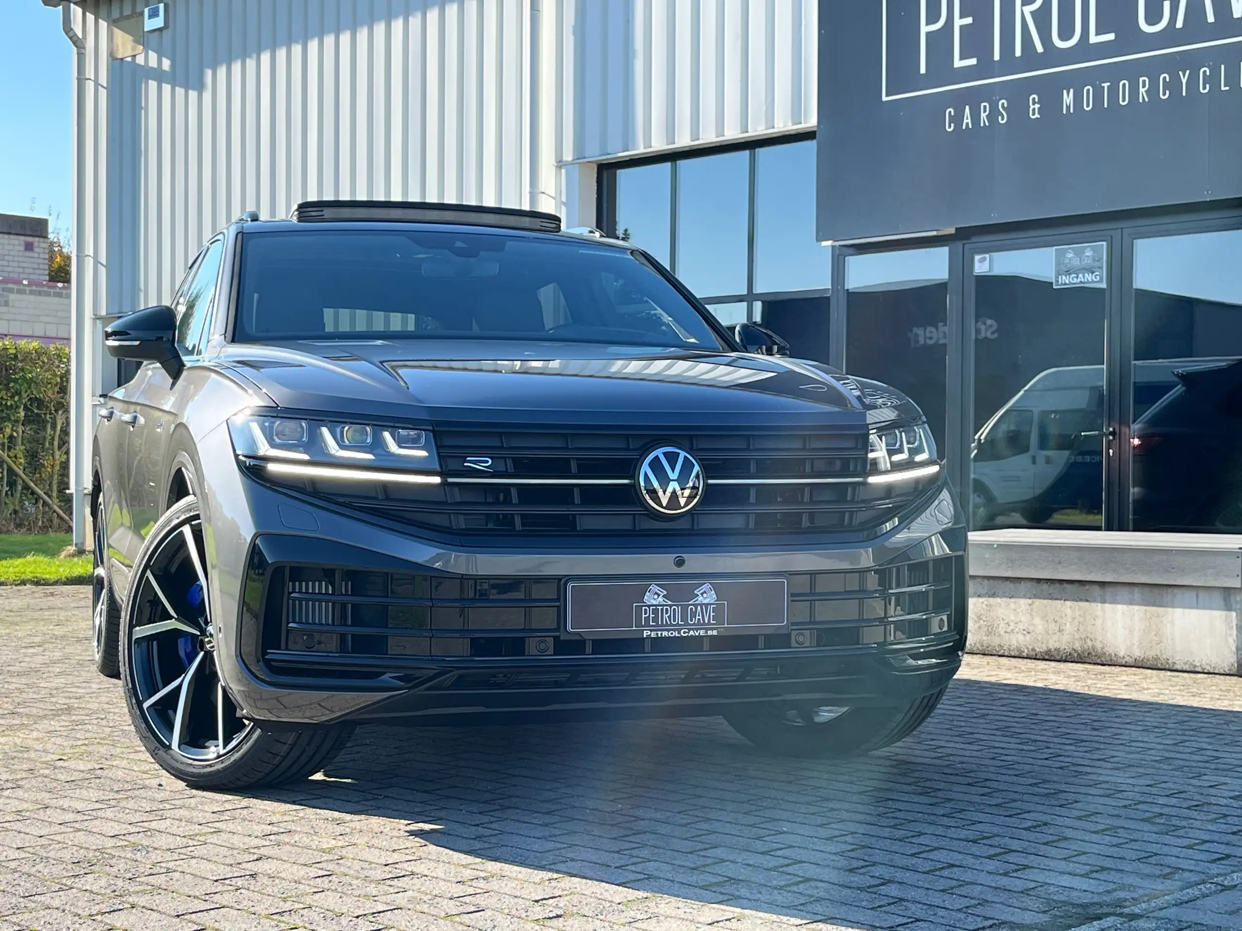 Volkswagen - Touareg