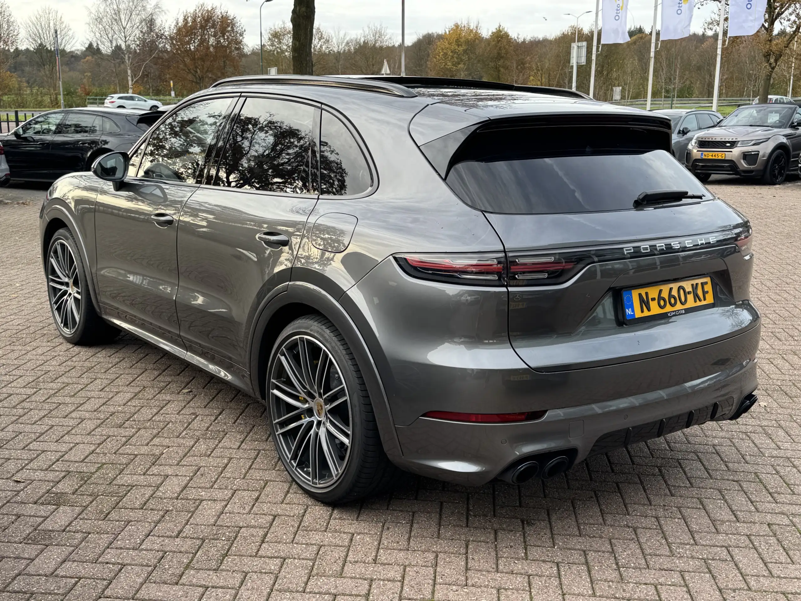 Porsche - Cayenne