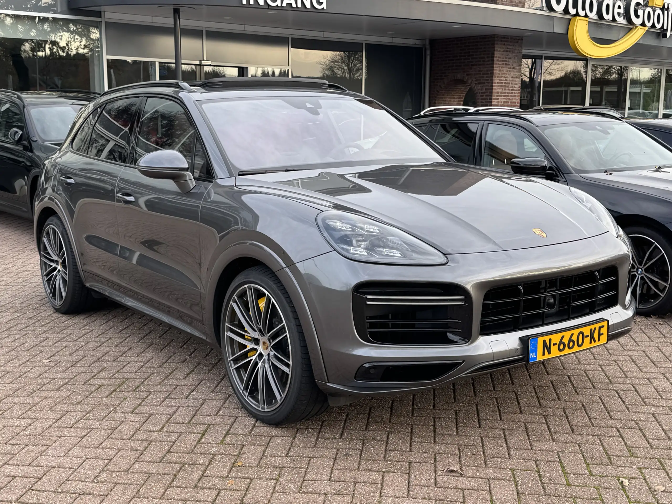 Porsche - Cayenne