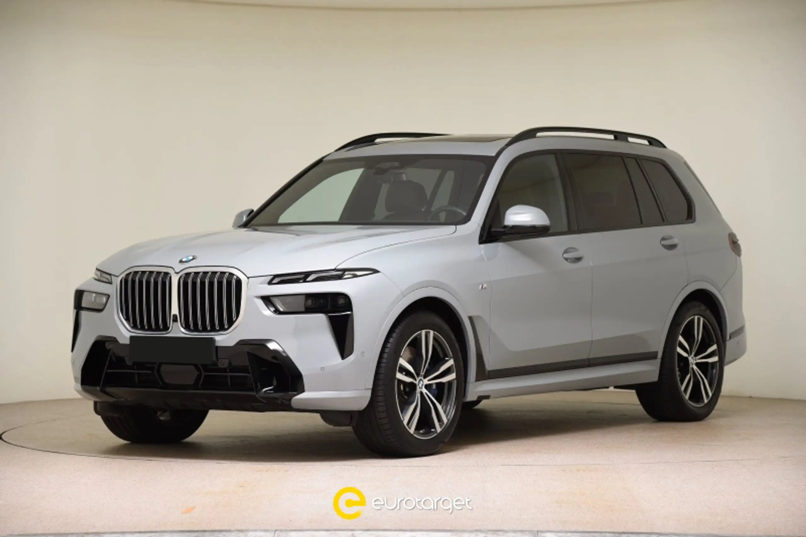 BMW - X7