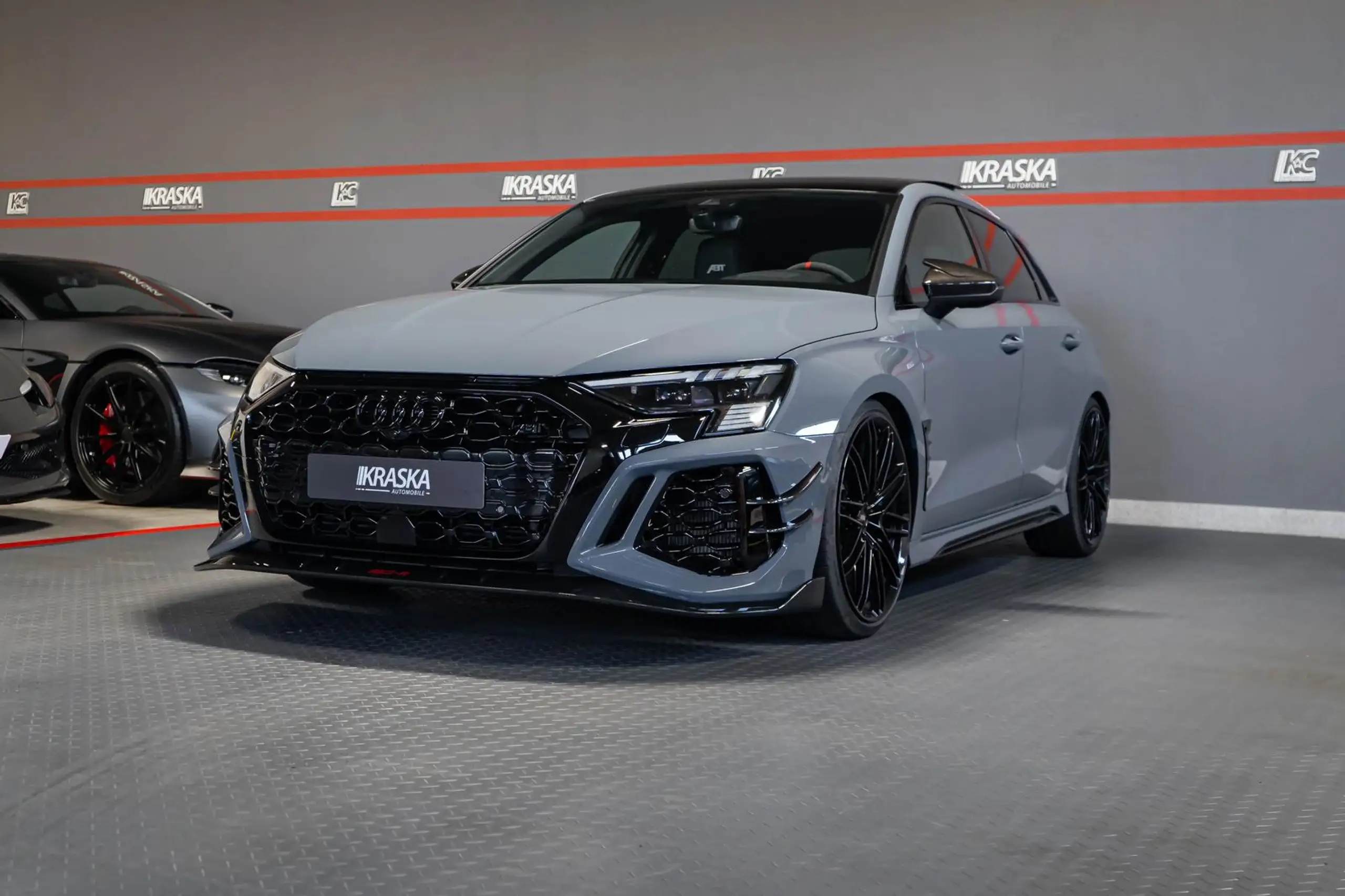 Audi - RS3