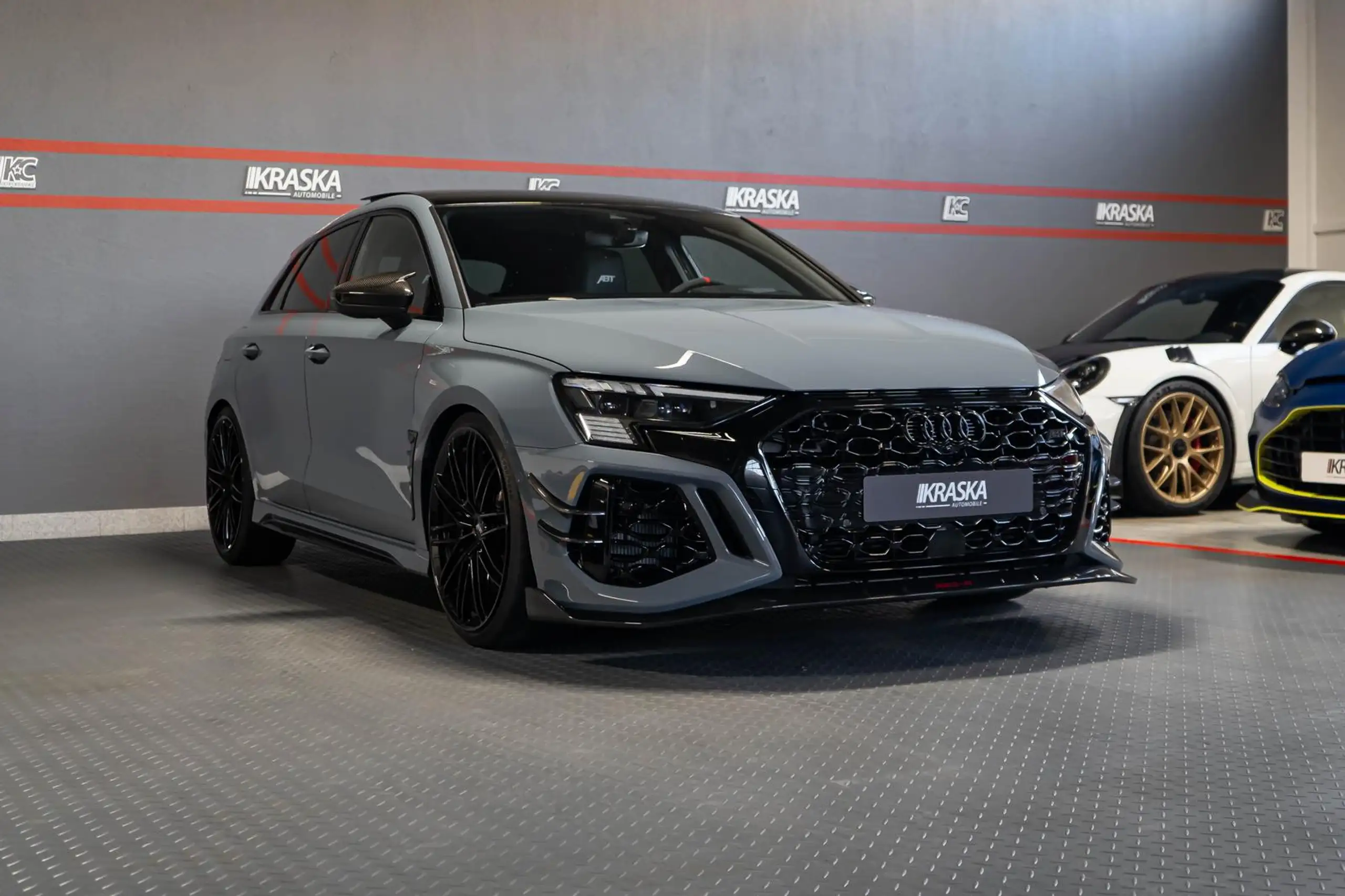 Audi - RS3