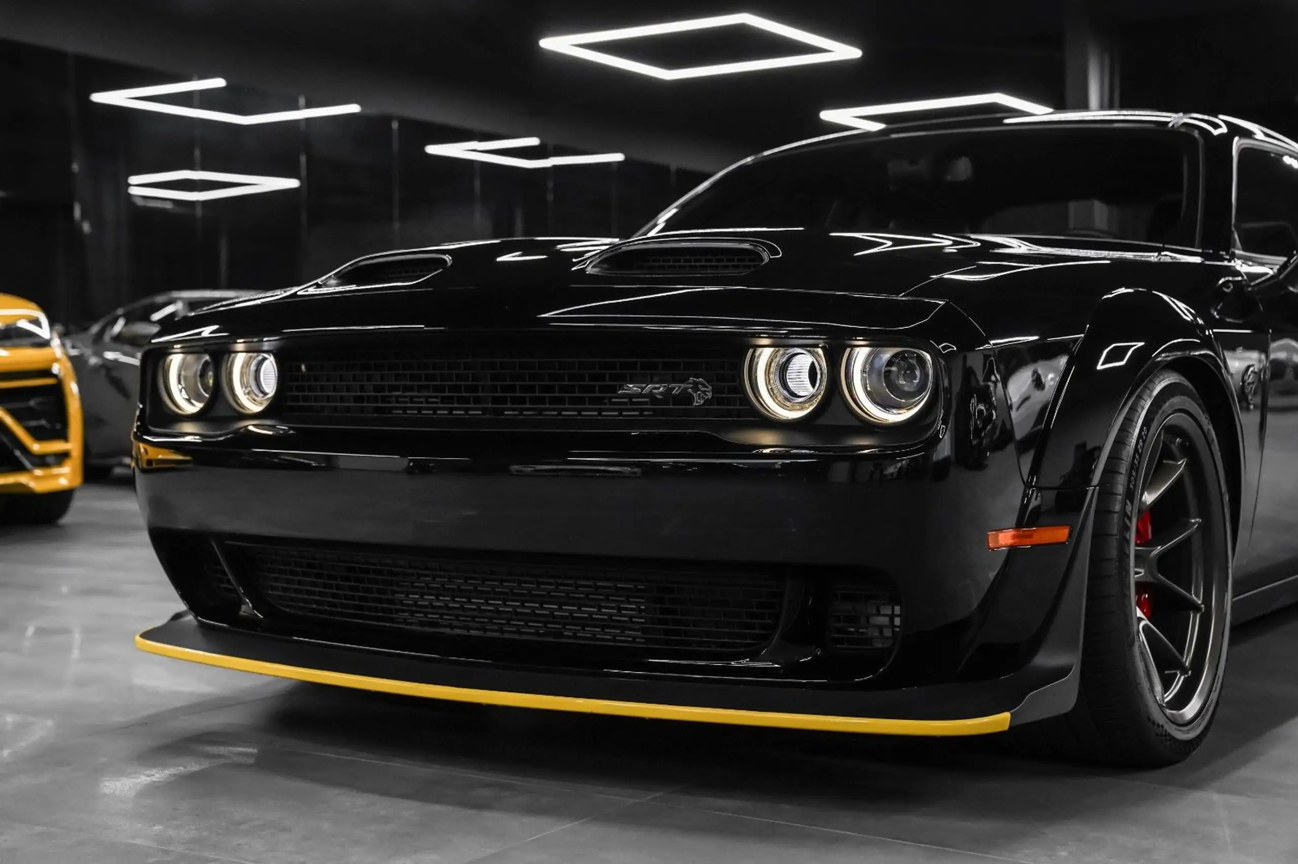 Dodge - Challenger