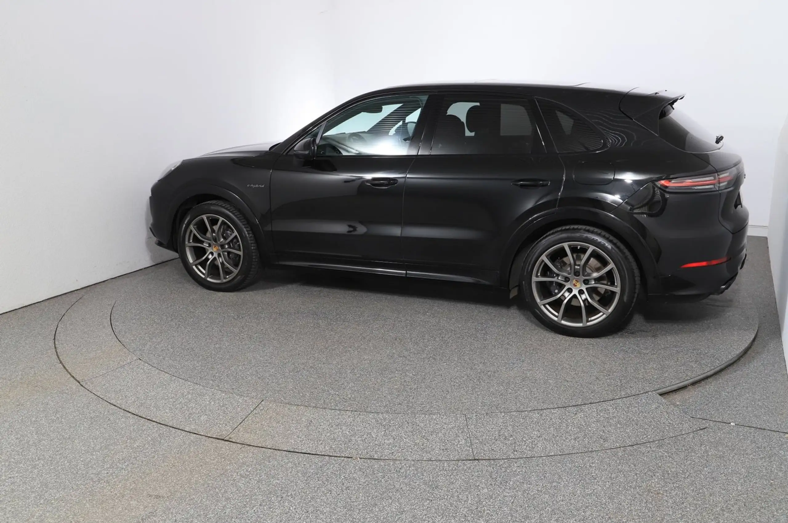 Porsche - Cayenne