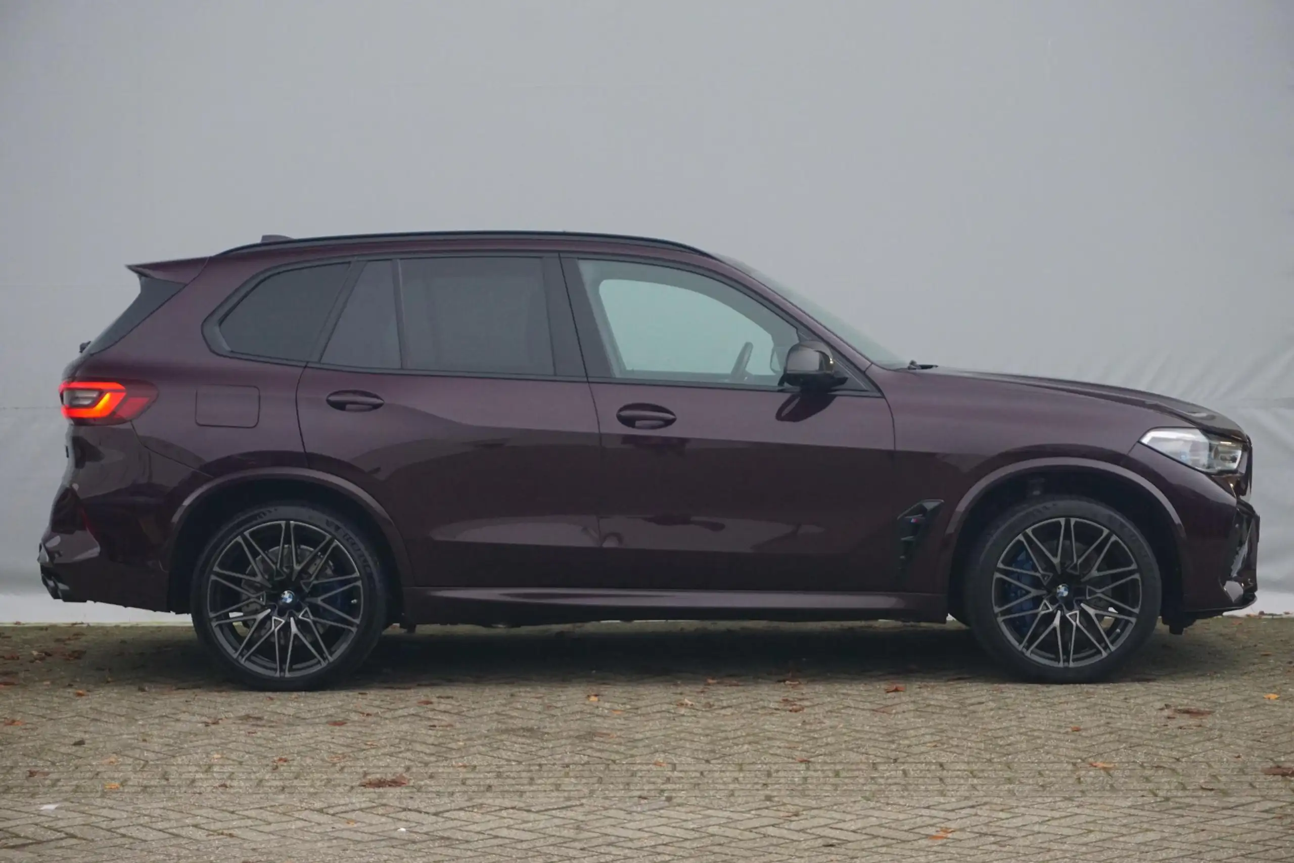 BMW - X5 M