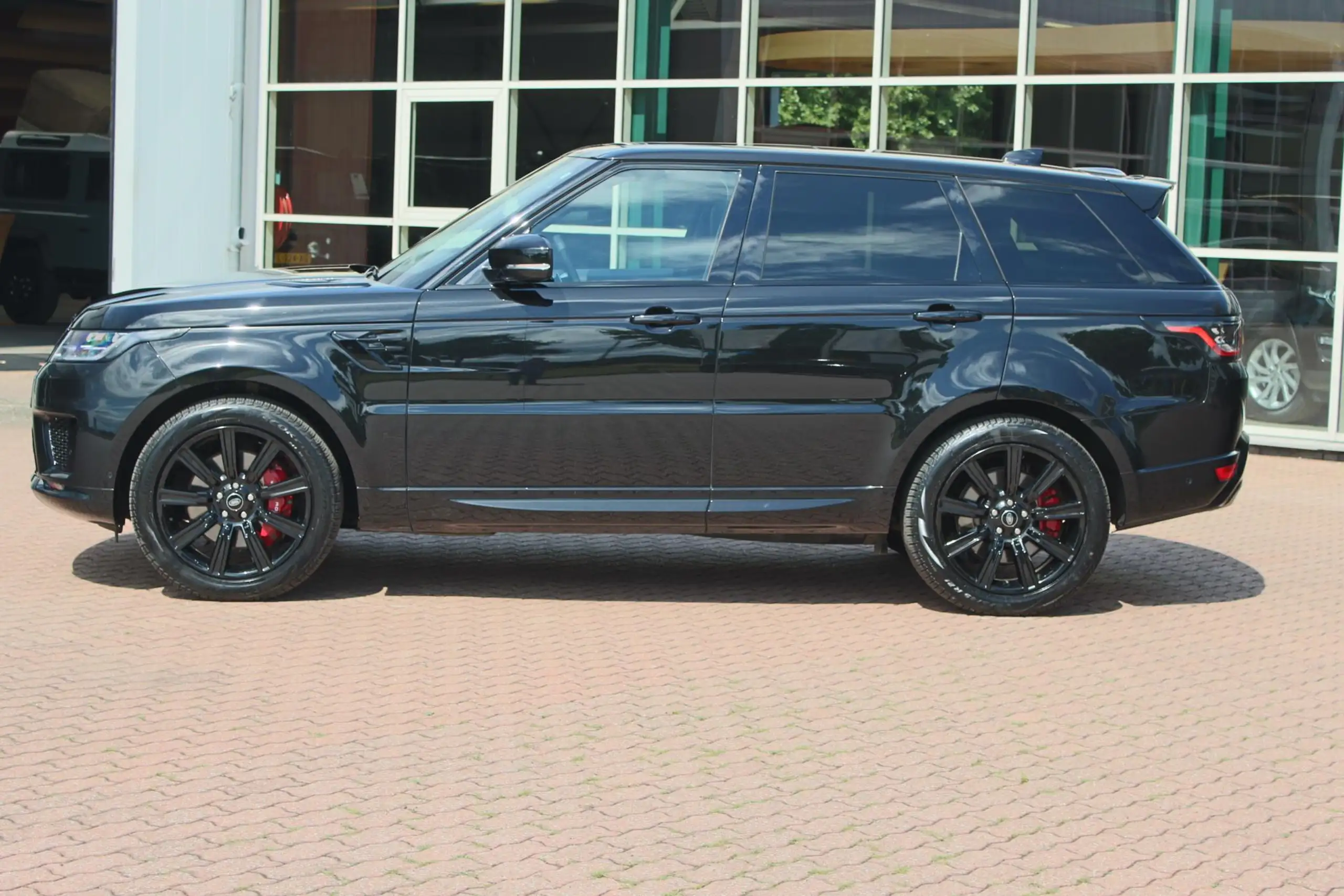 Land Rover - Range Rover Sport