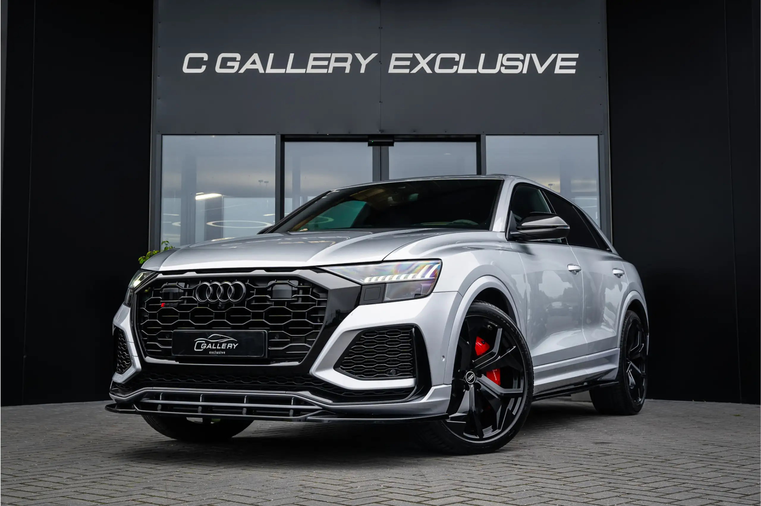 Audi - RS Q8