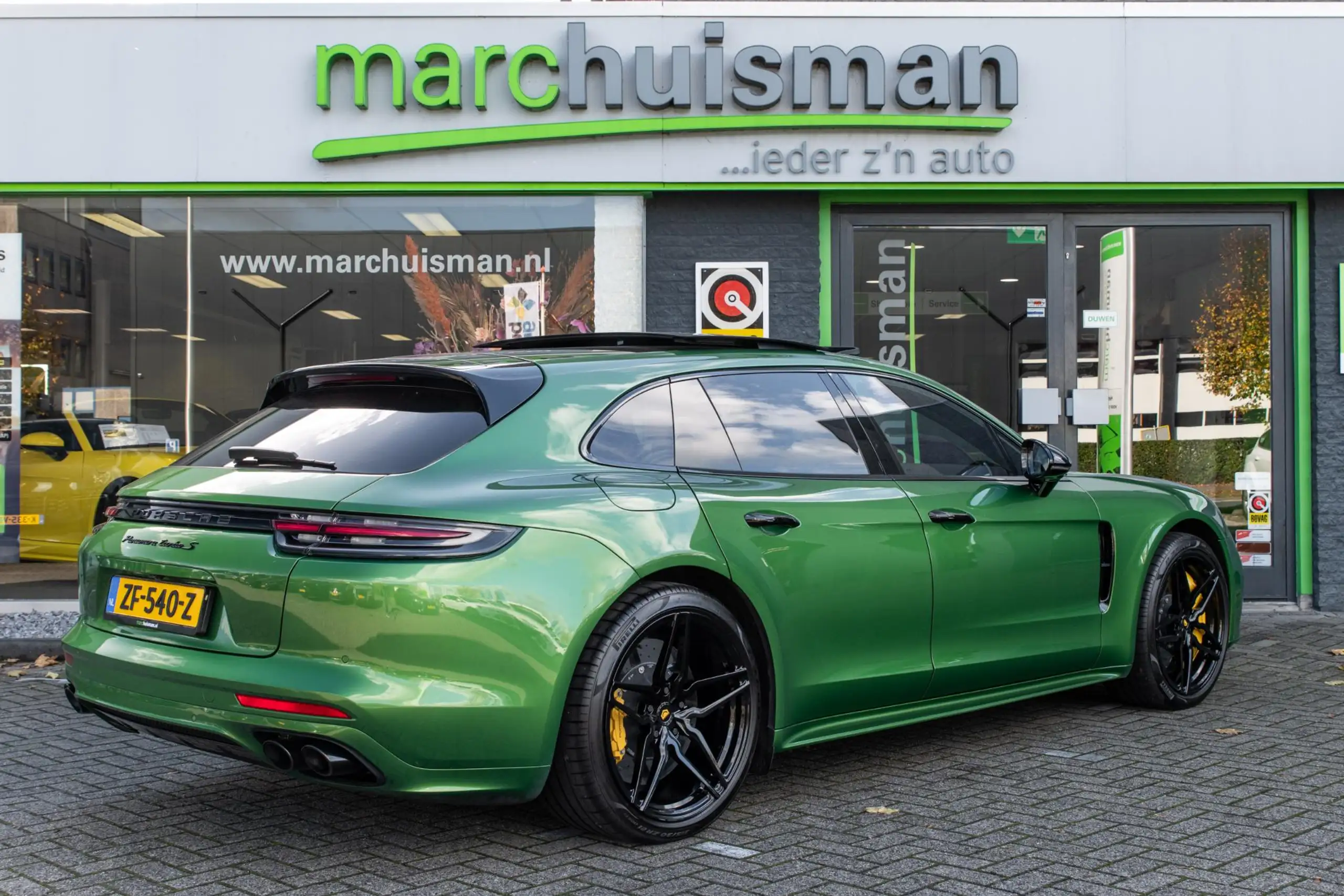 Porsche - Panamera