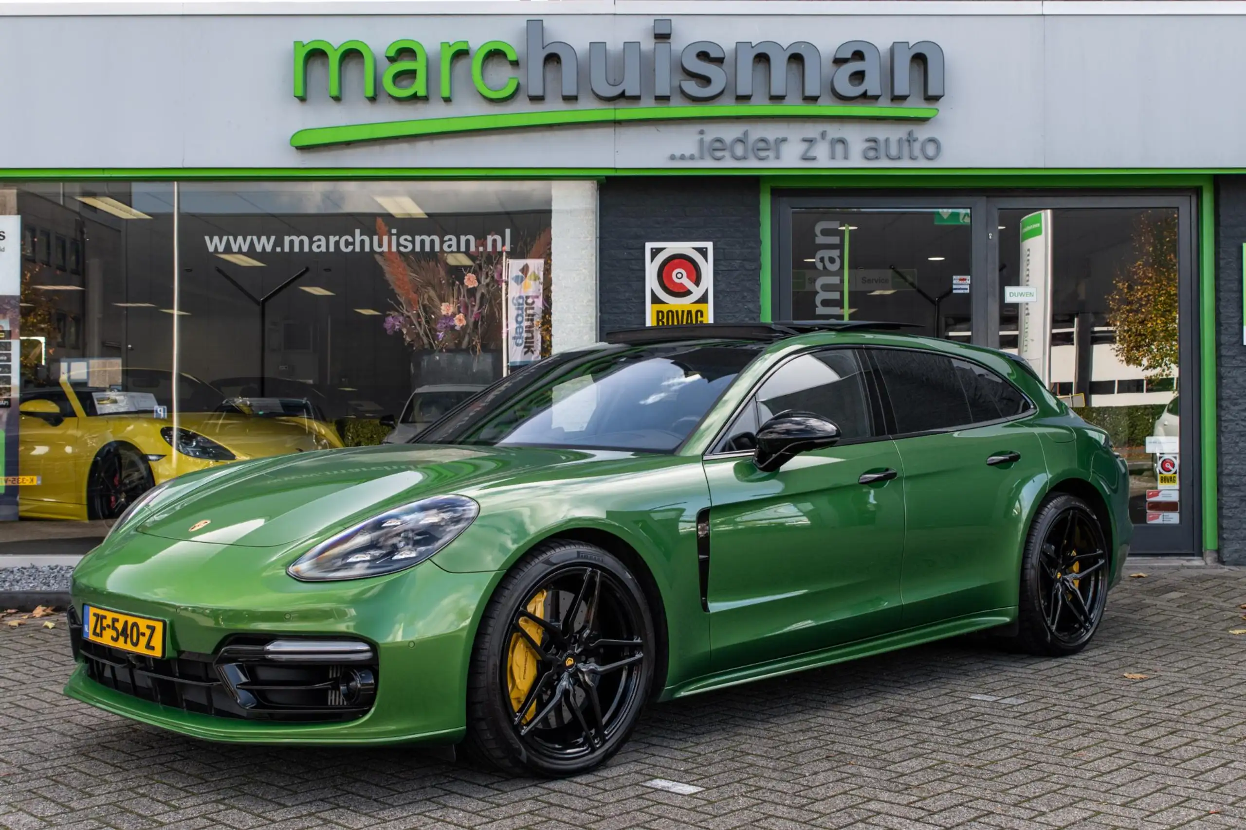 Porsche - Panamera