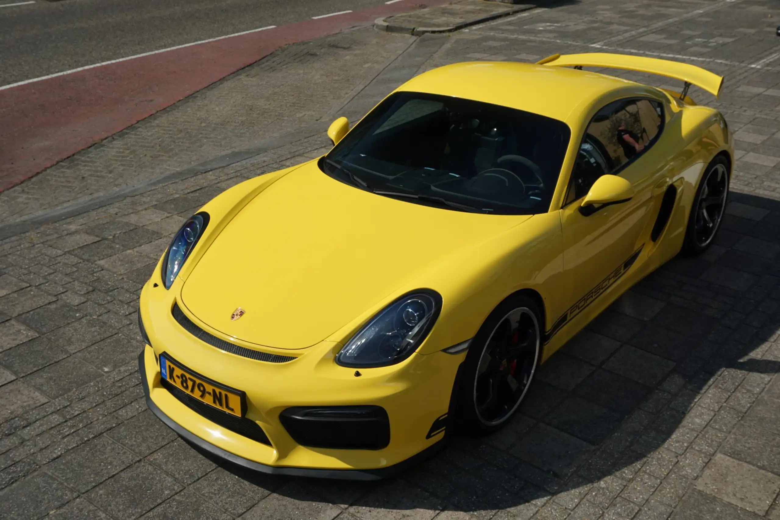 Porsche - Cayman