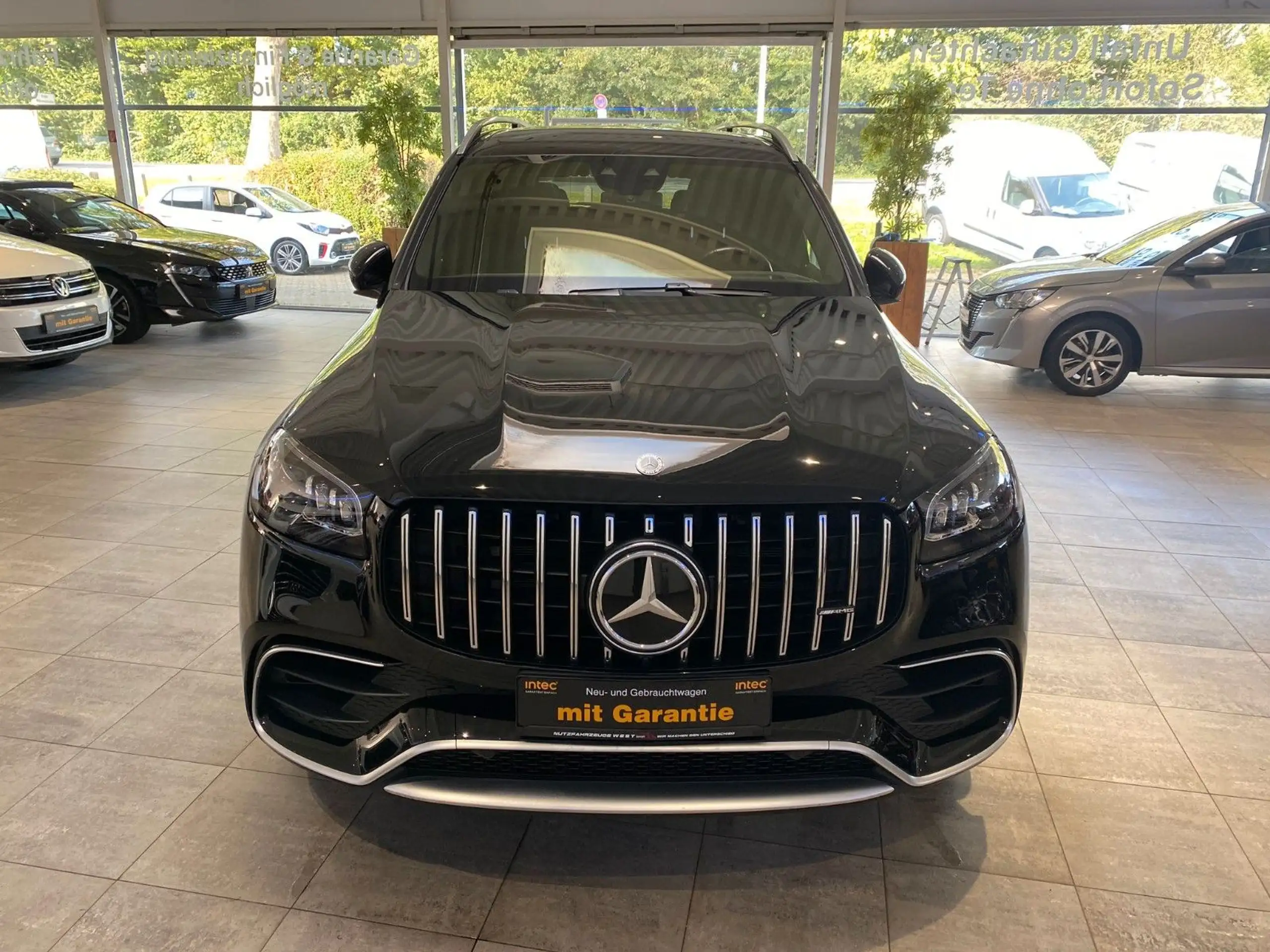 Mercedes-Benz - GLS 63 AMG