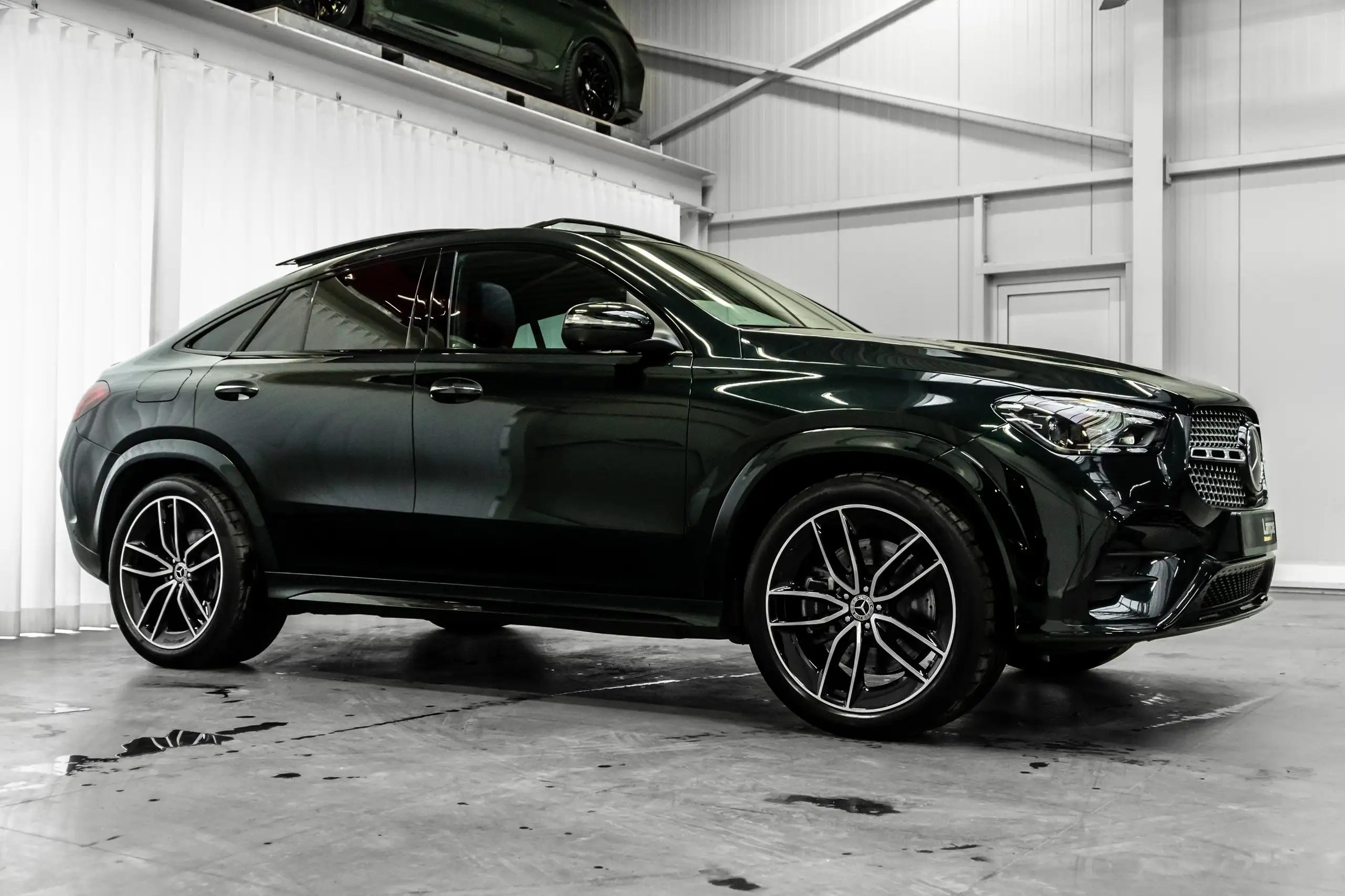 Mercedes-Benz - GLE 350